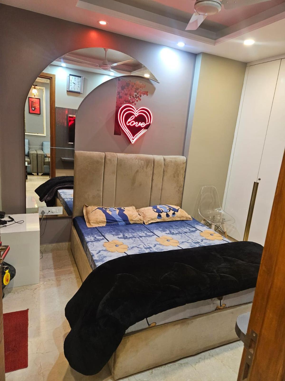 Official Apartment