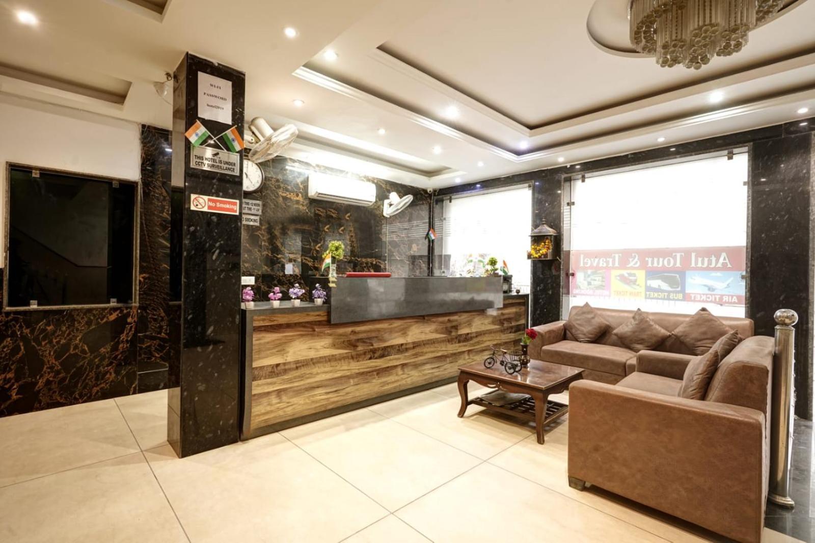 King Plaza Hotel