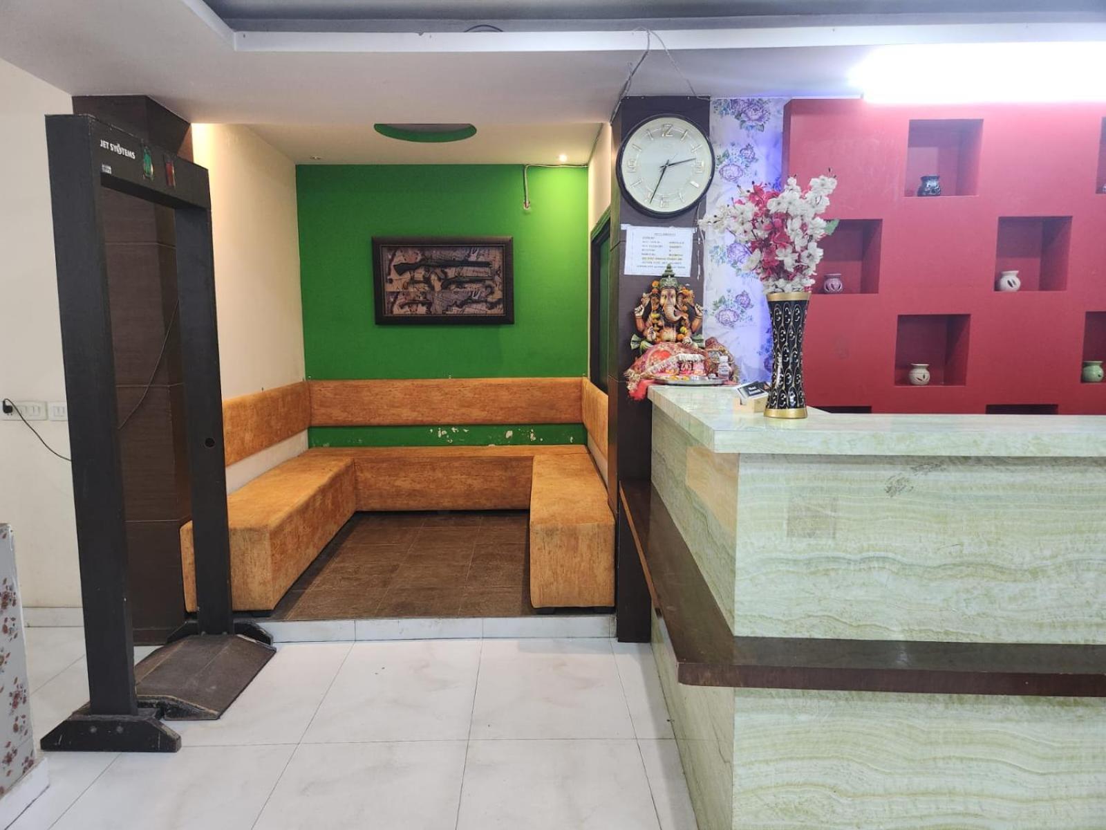 King Plaza Hotel Nova Deli