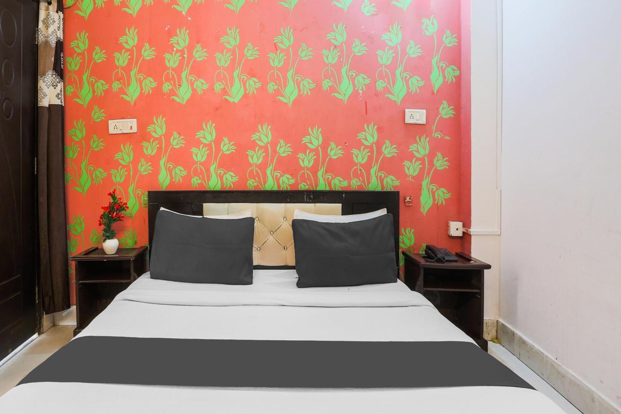 O Dwarka Sector 9 Formerly Silver Palace 4*