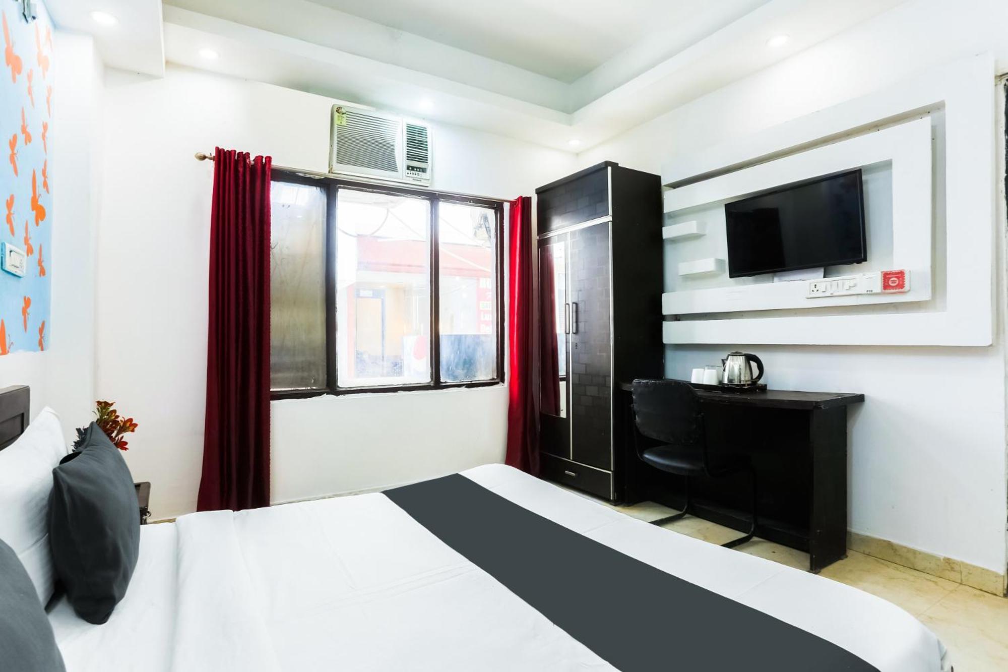 Hotel O Dwarka Sector 9 Formerly Silver Palace