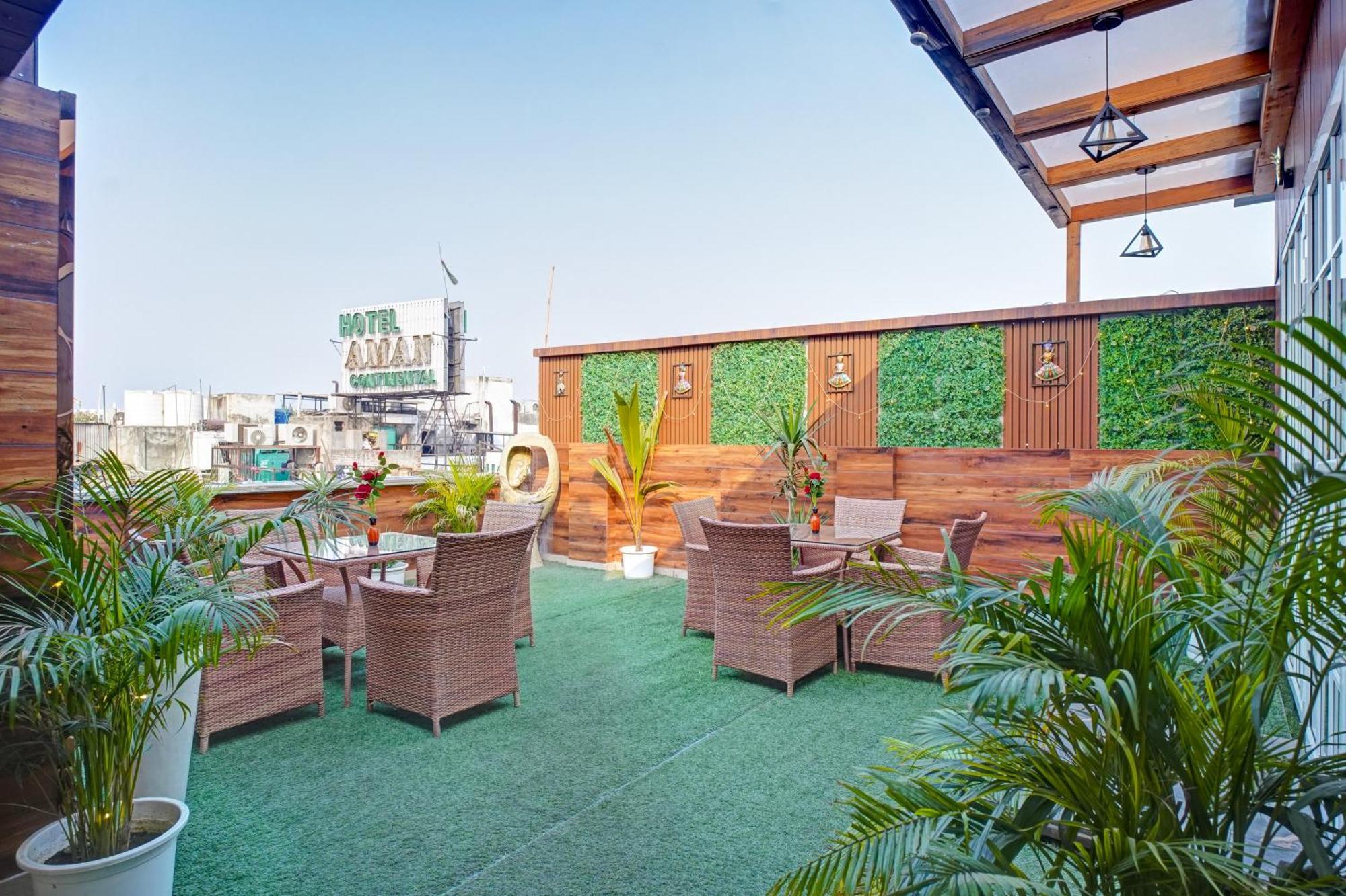 Gold Palace - 03 Mins Walk From Railway Station 3* New Delhi