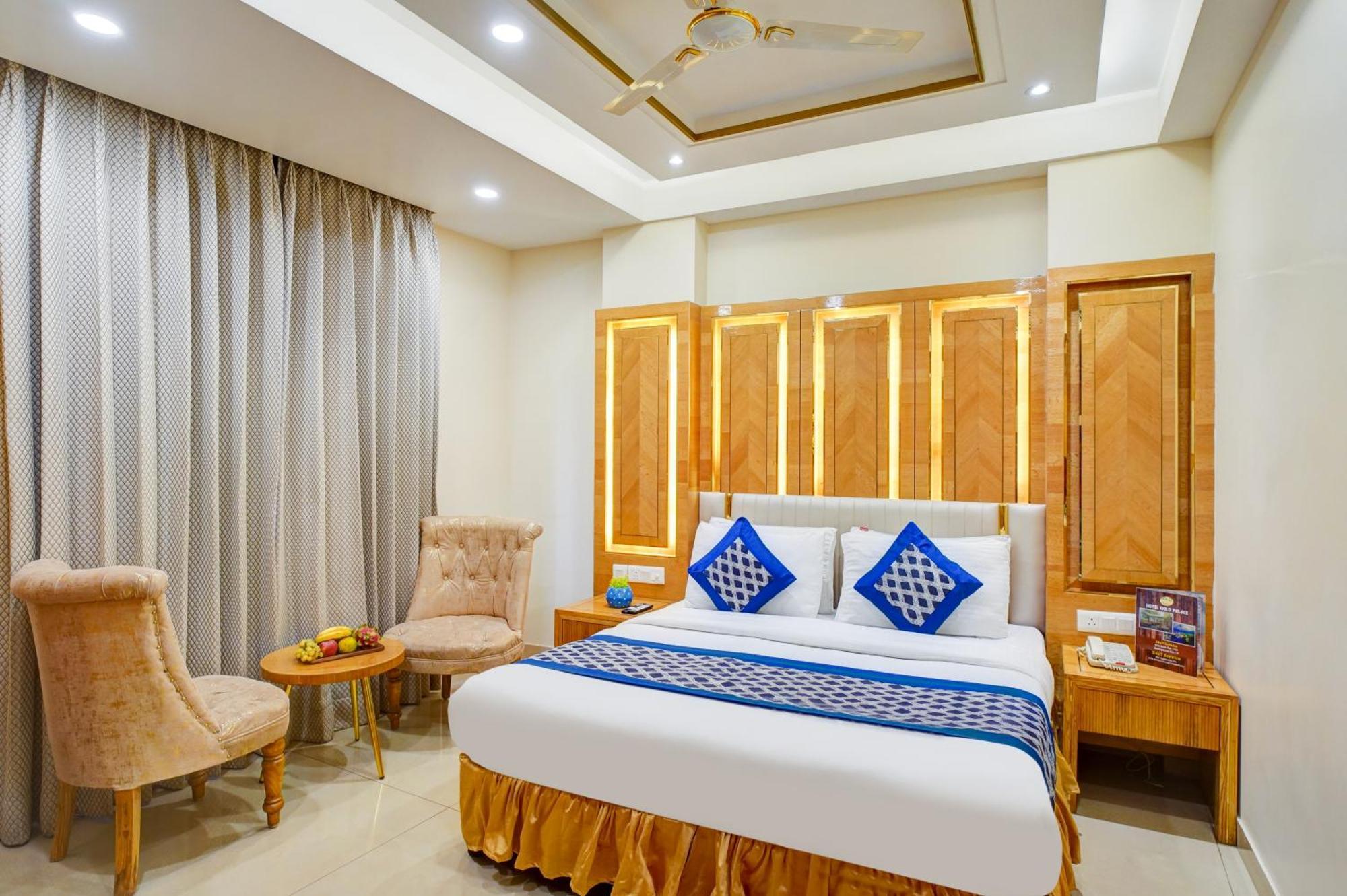 Gold Palace - 03 Mins Walk From Railway Station 3*