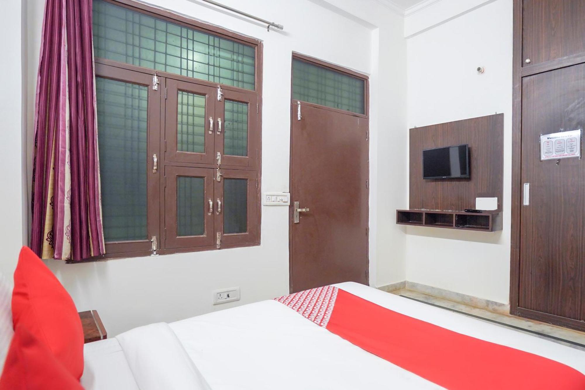 O Ratiram Palace By Wamson Hotel 3*