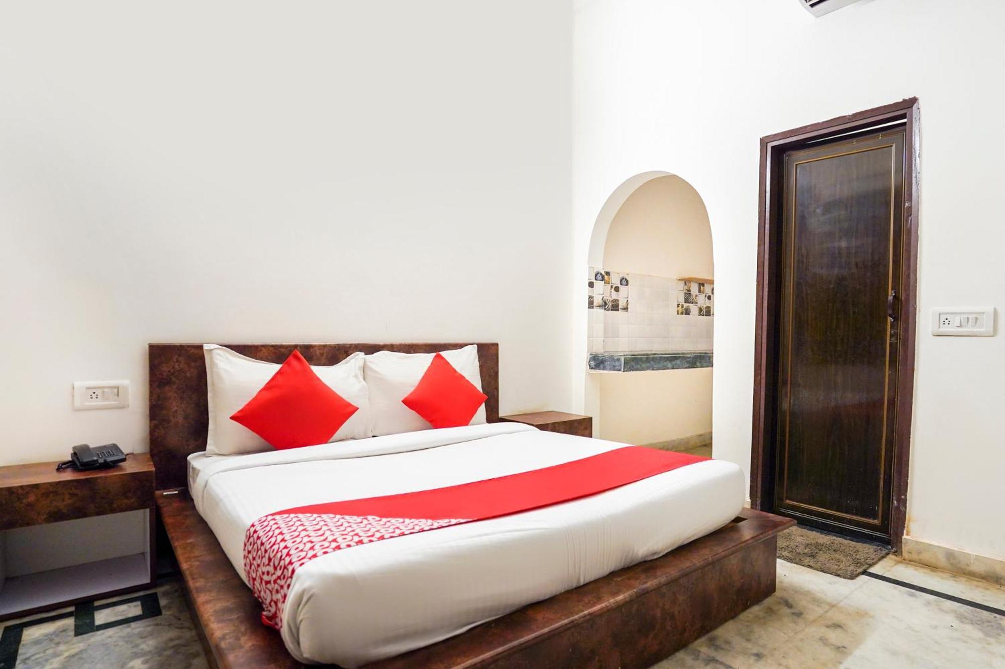 Hotel O Ratiram Palace By Wamson 3*