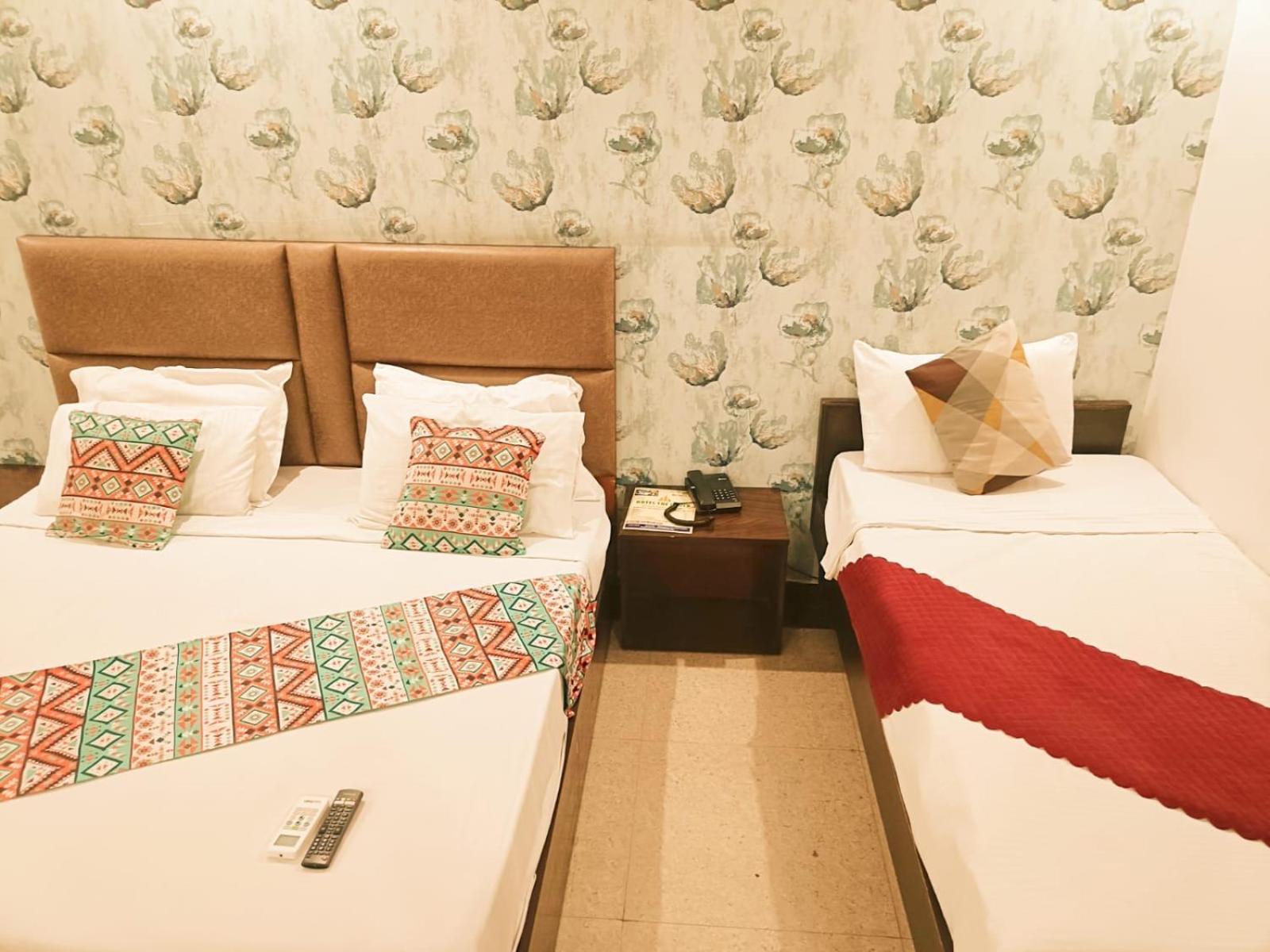 Tark Plaza Delhi Airport Hotel *