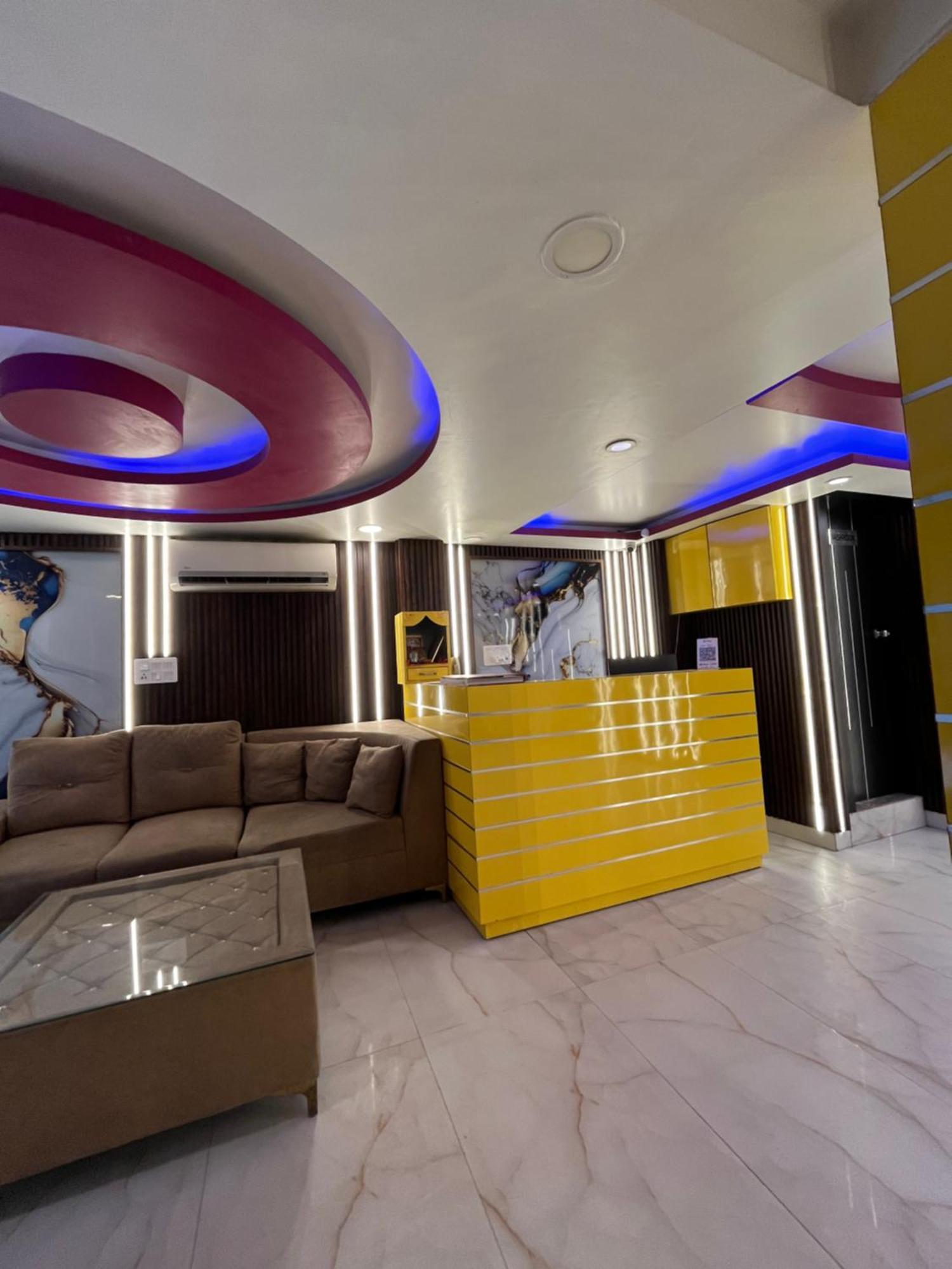 Hotel Jupiter Plaza Delhi Airport 3*