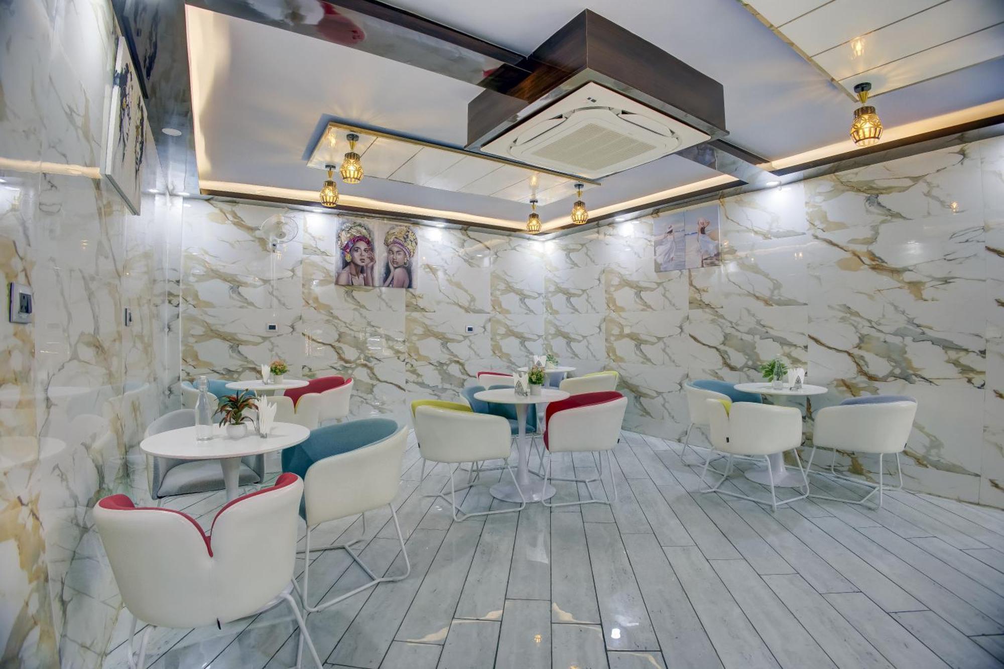 Hotel Rodali - A Cozzet Collection 3*
