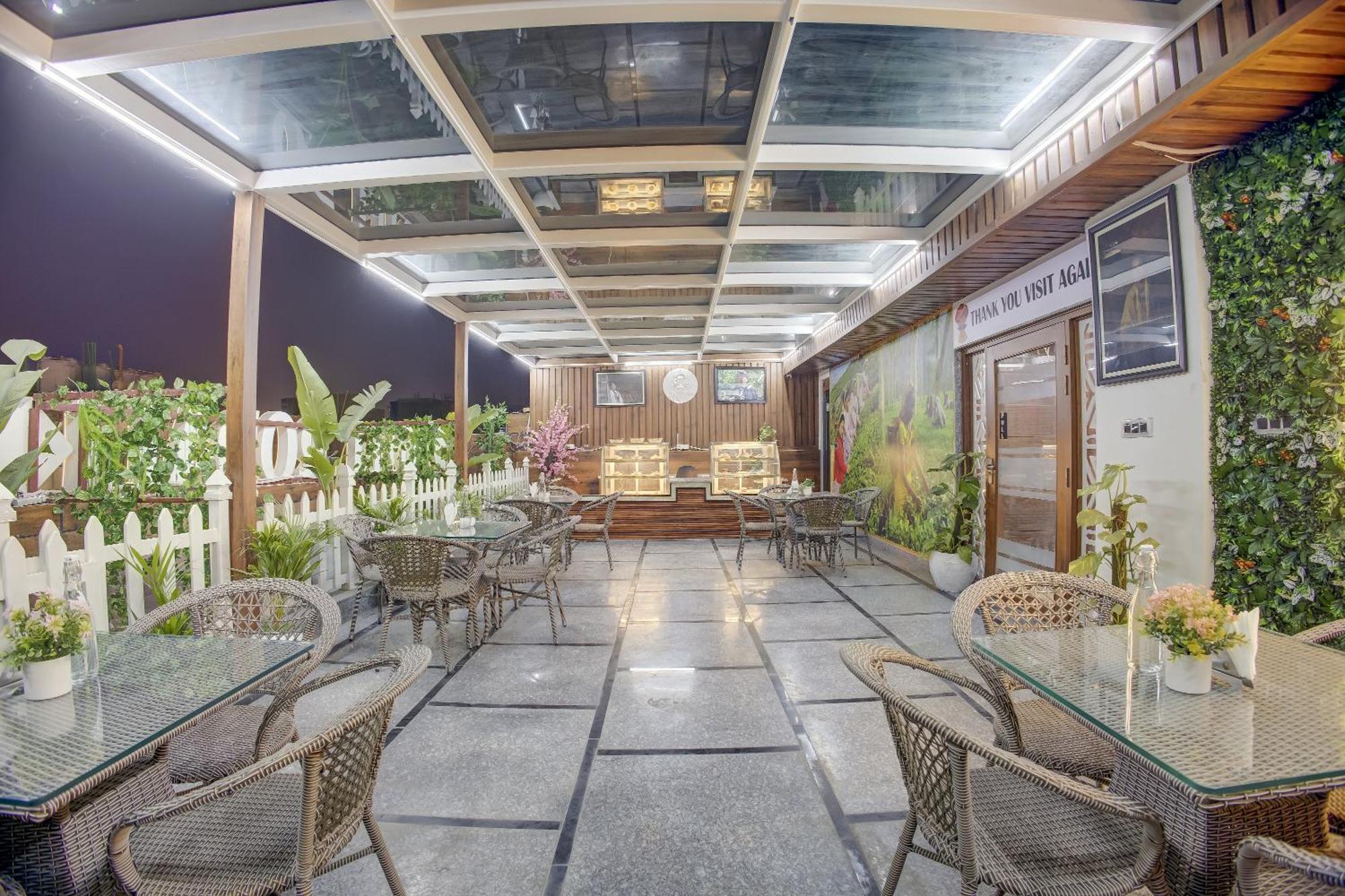 Hotel Rodali - A Cozzet Collection 3*