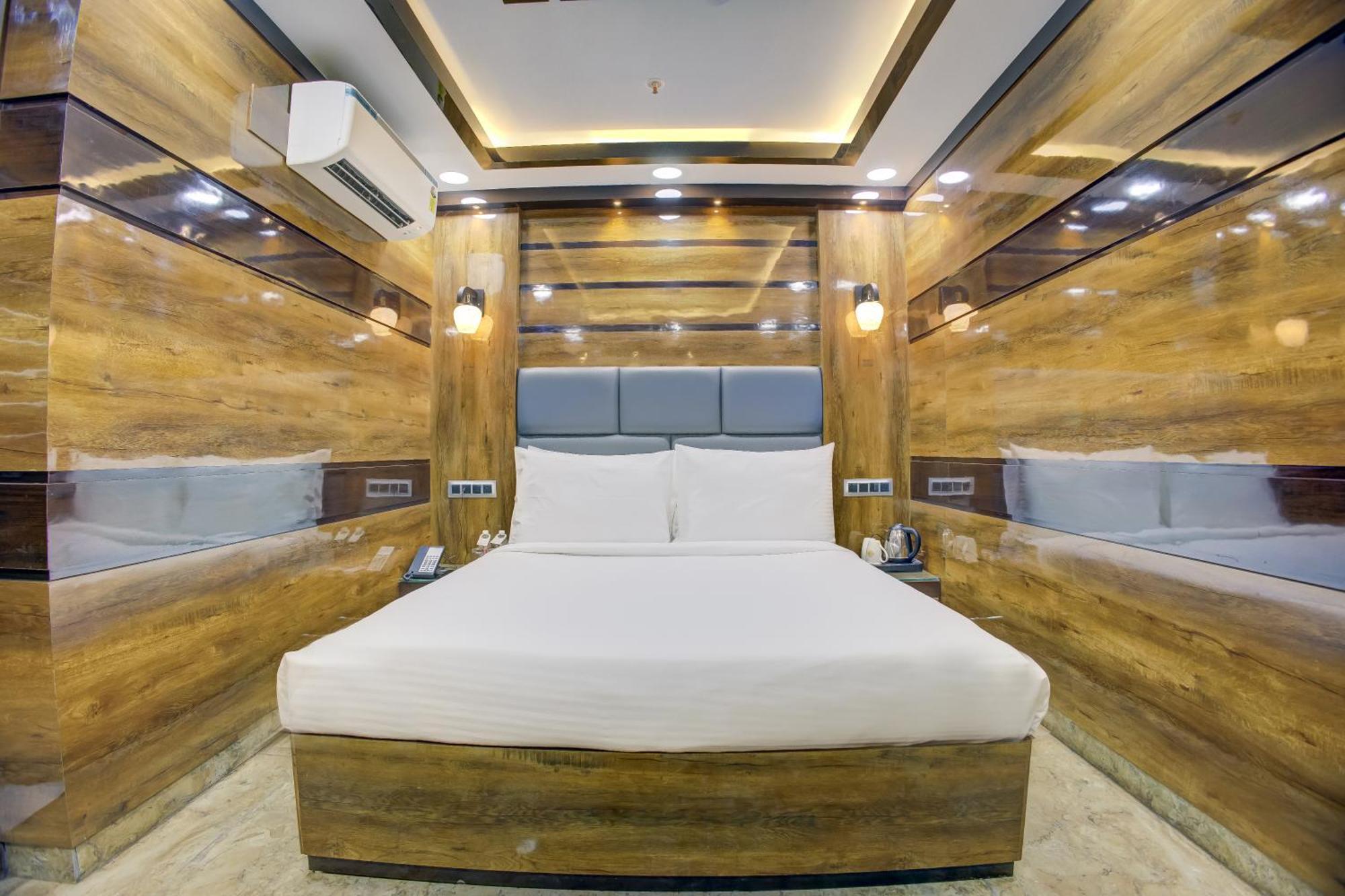 Rodali - A Cozzet Collection Hotel 3*