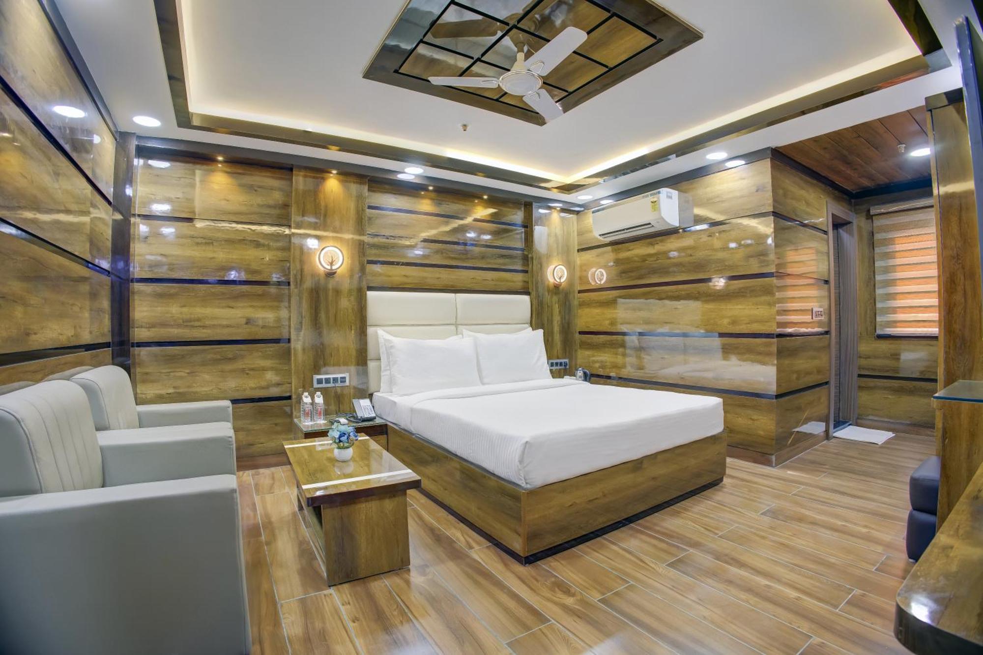 Rodali - A Cozzet Collection Hotel 3*