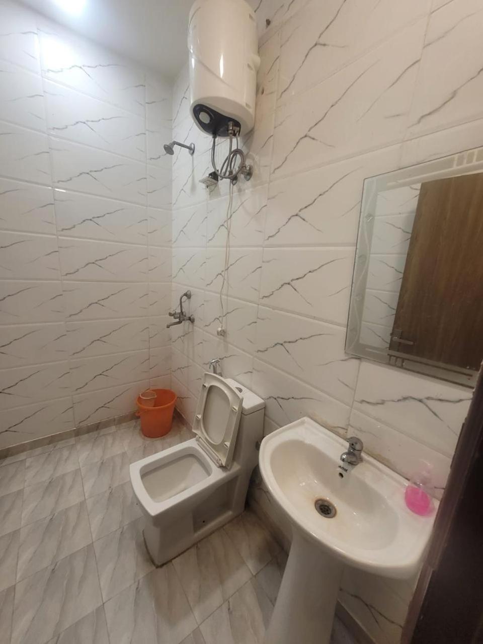 Hauz Khas - Near 4* New Delhi