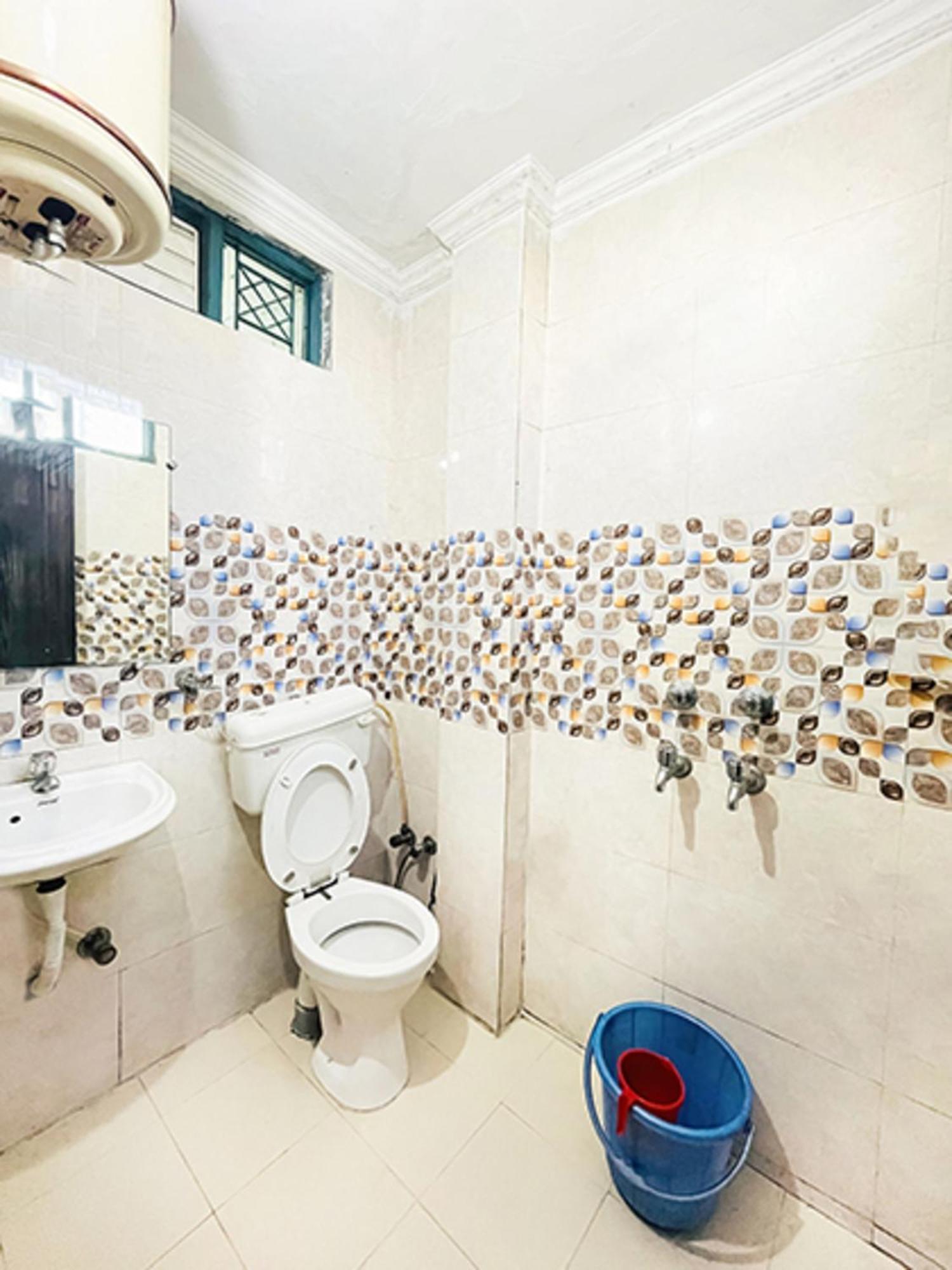 Moti Bagh - Satya Niketan Bed & Breakfast