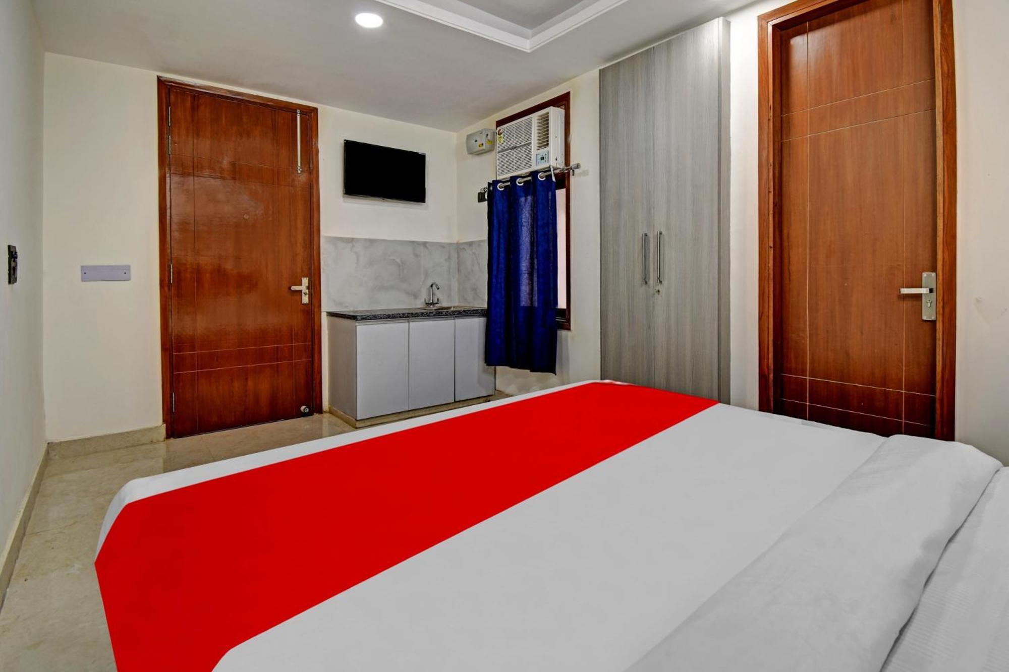 Hotel Super O Sai Kripa 4*