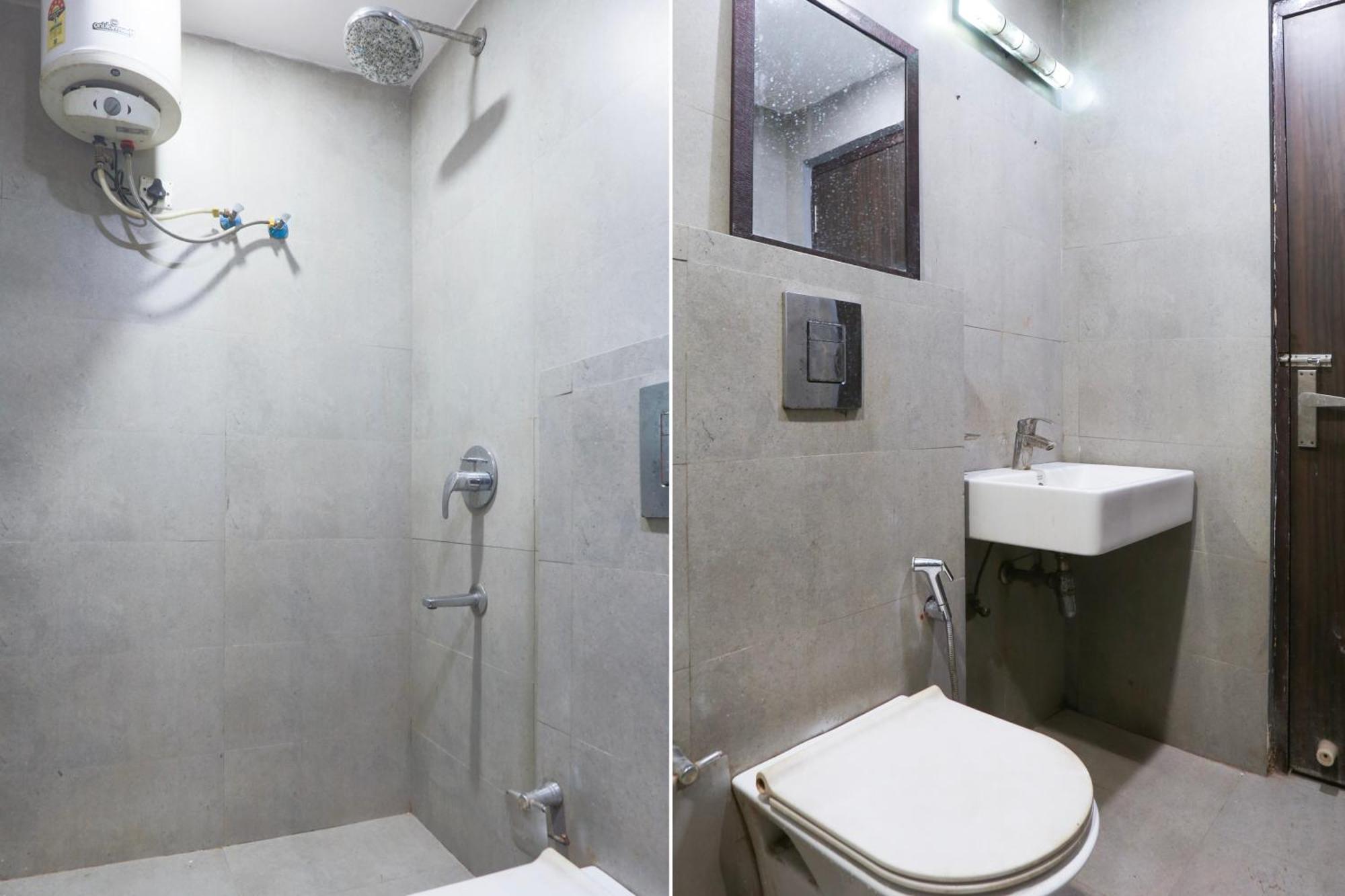 O S J Residency Hotel 3*