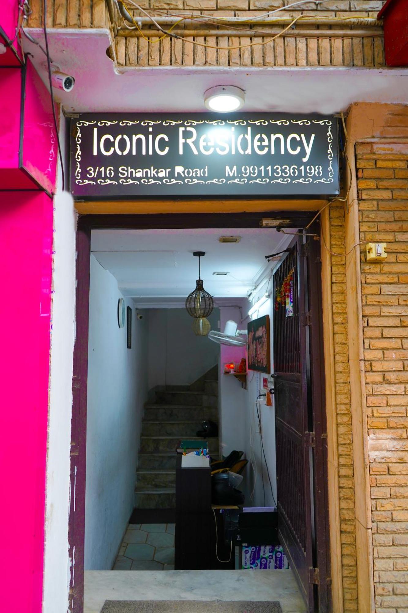 Iconic Residency - Near Ganga Ram Hospital Hotel New Delhi
