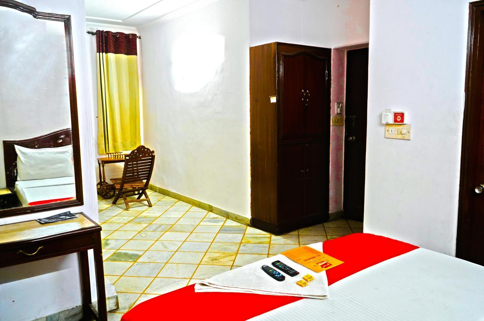 Iconic Residency - Near Ganga Ram Hospital New Delhi