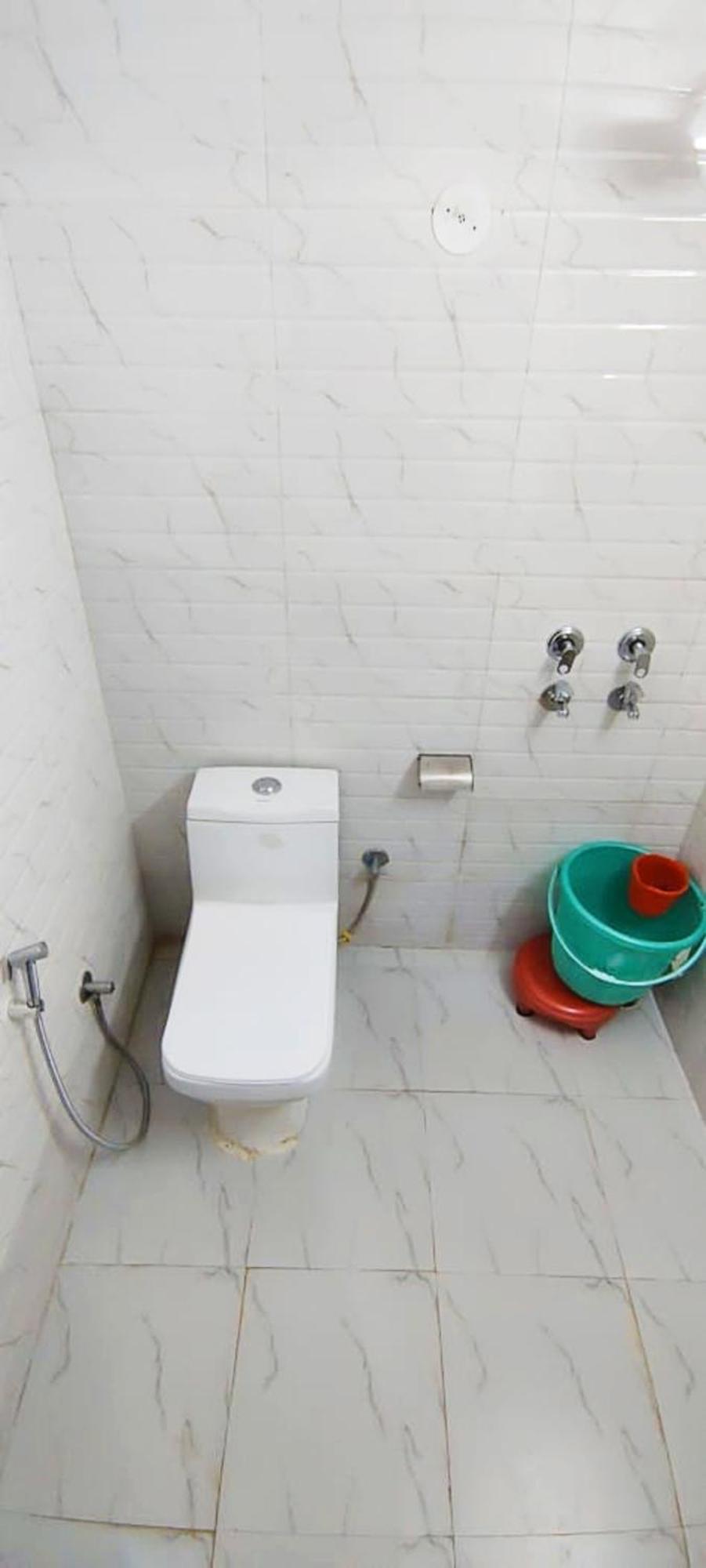 Hotel Luxury In Safdarjung Enclave Near Aiims & Safdarjung Hospital 3*