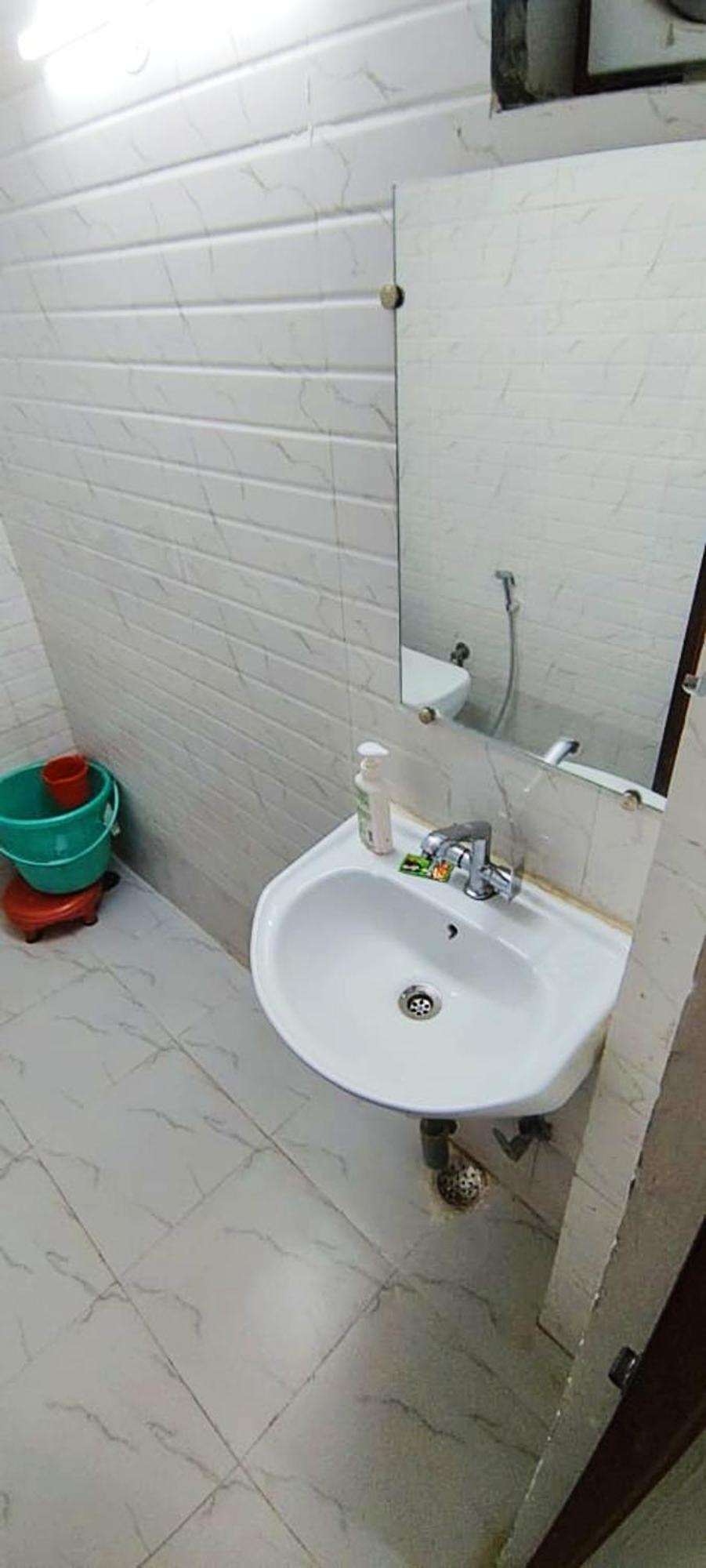 Hotel Luxury In Safdarjung Enclave Near Aiims & Safdarjung Hospital New Delhi