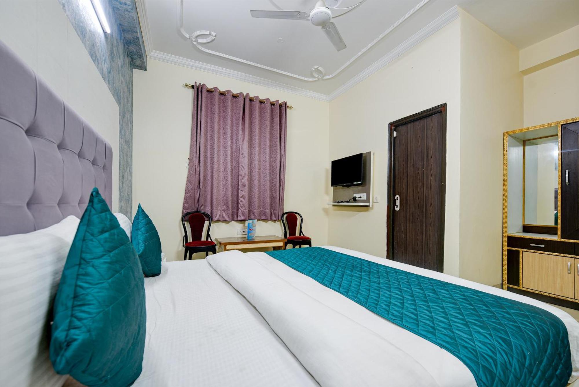 In Bb - Mayank Plaza-near Igi Airport Terminal-3 Casa de hóspedes *