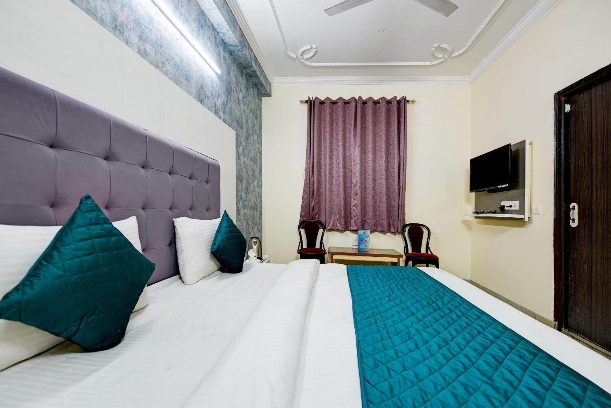 Casa de hóspedes In Bb - Mayank Plaza-near Igi Airport Terminal-3 *