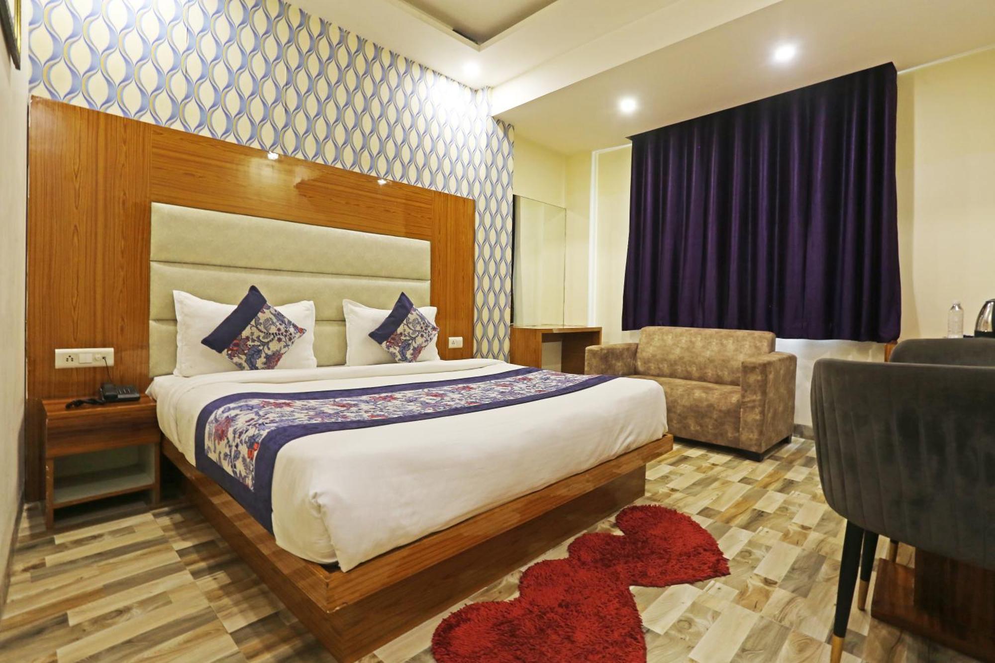 Smart Lax Hotel New Delhi