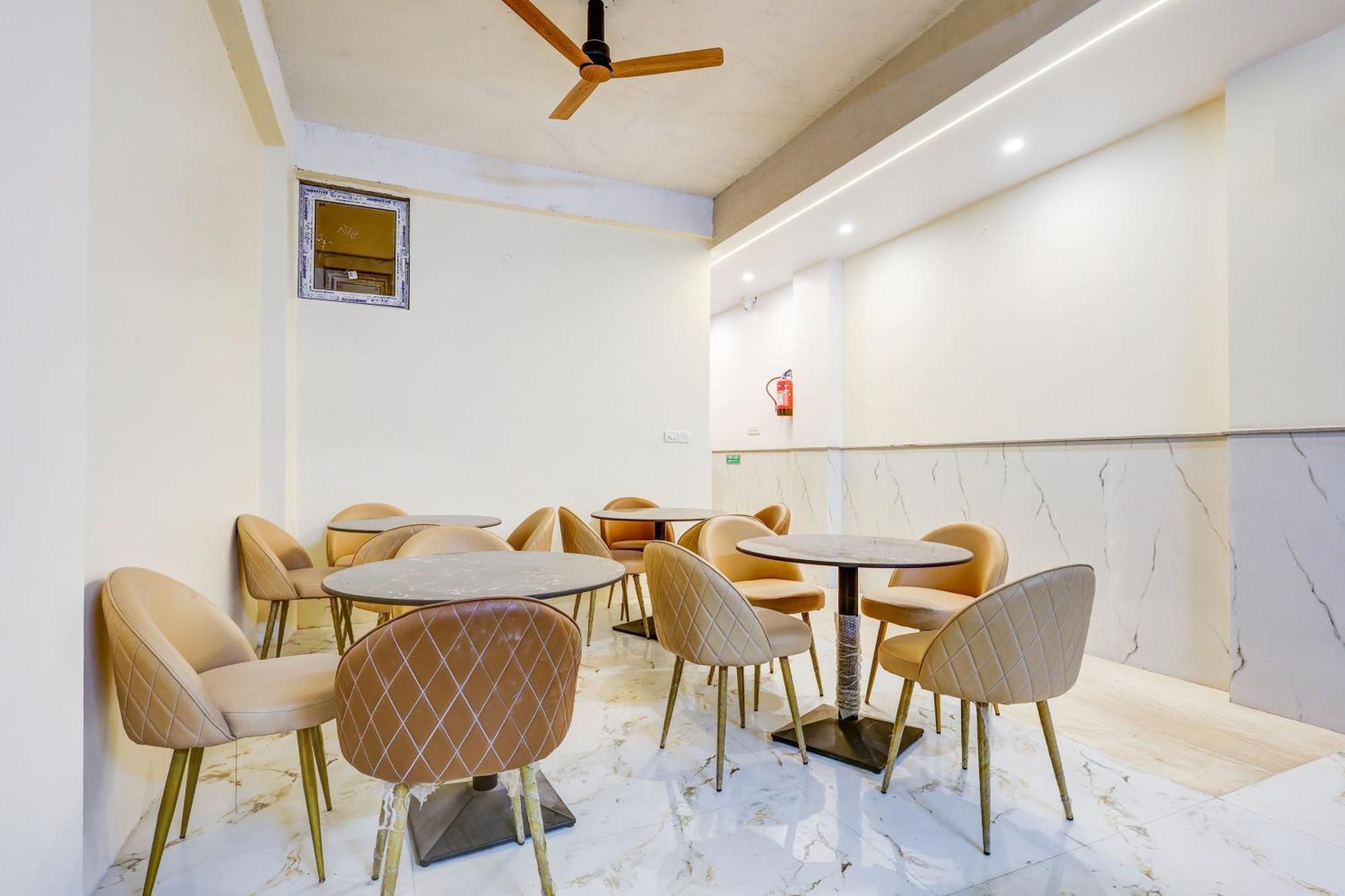 O Manor Luxe Near Airport Nova Deli