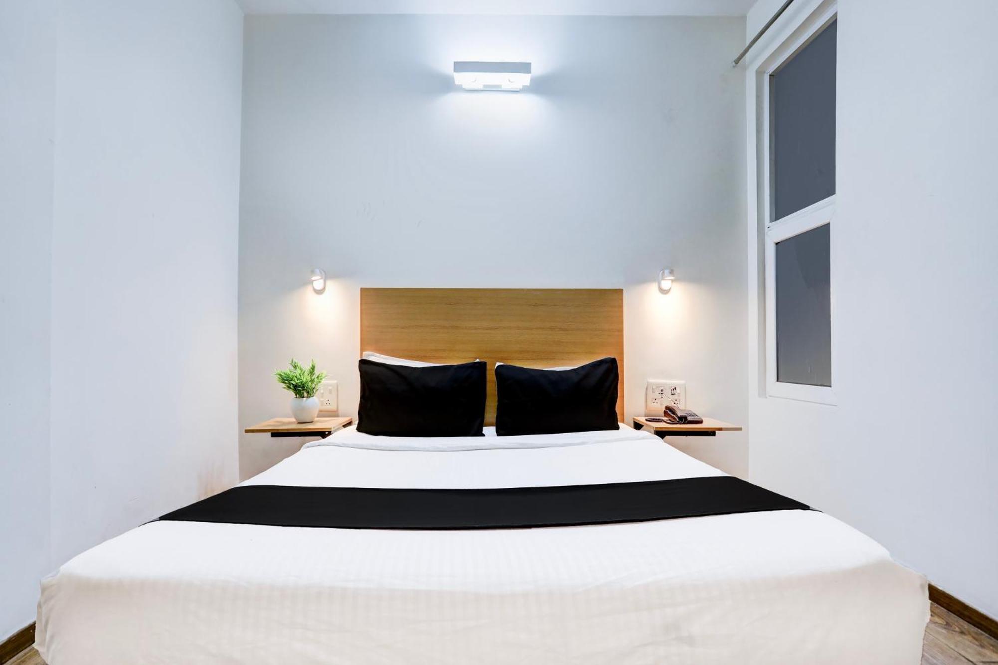 O Sky Residency. Hotel