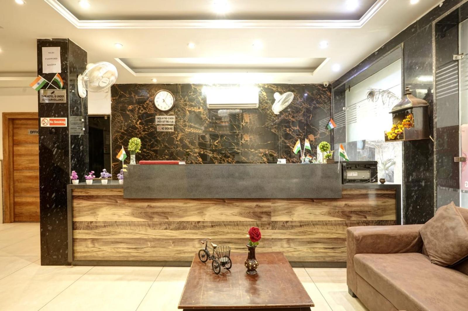 Hotel Aerotech Near Delhi Airport New Delhi