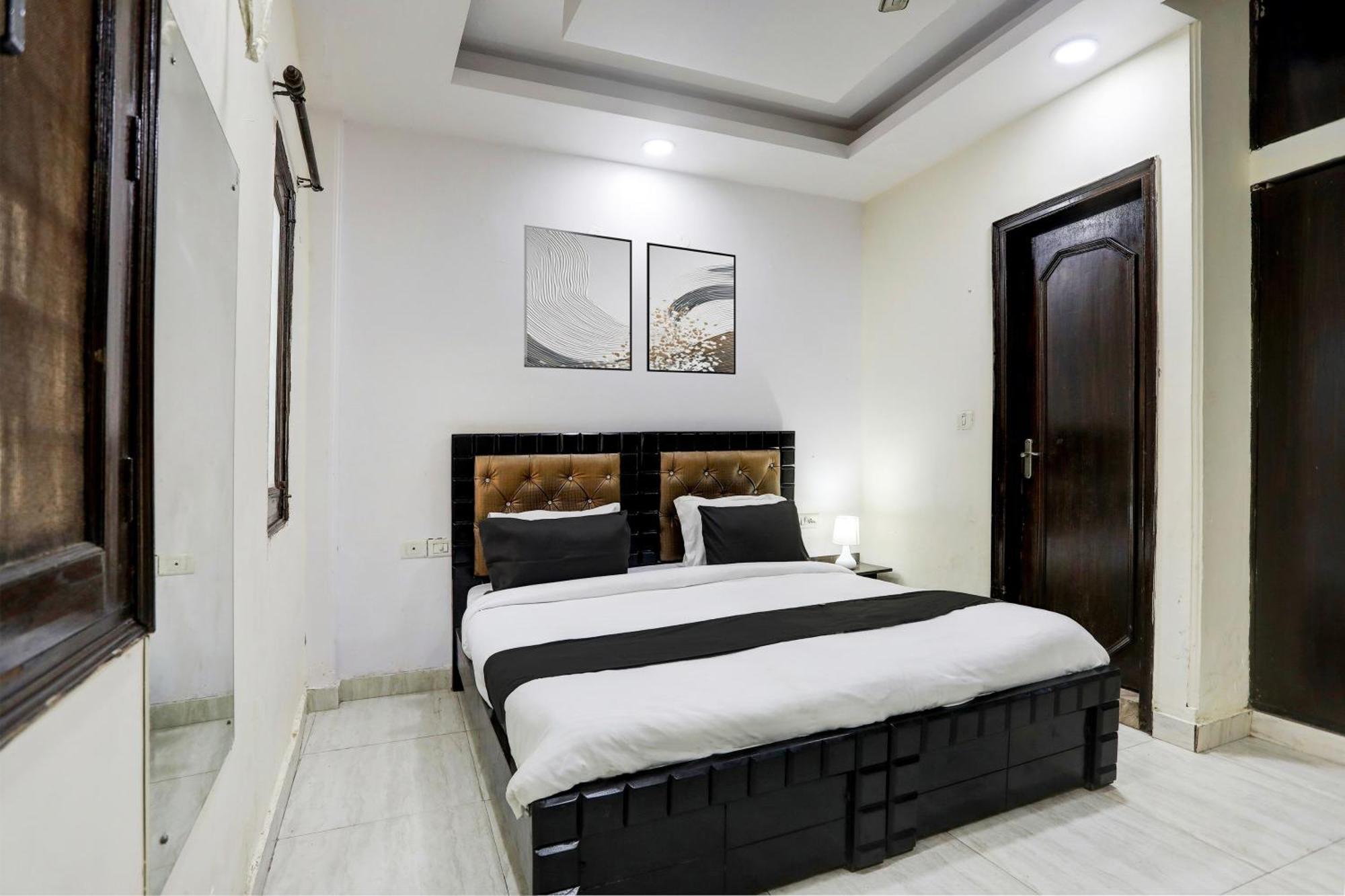 Hotel O R S 3*