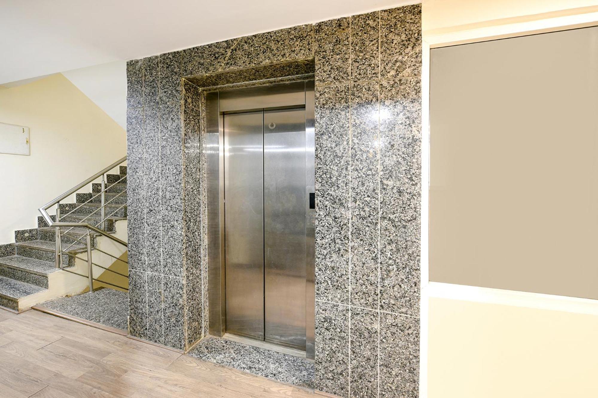 Fabexpress Twamev Hotel 3*