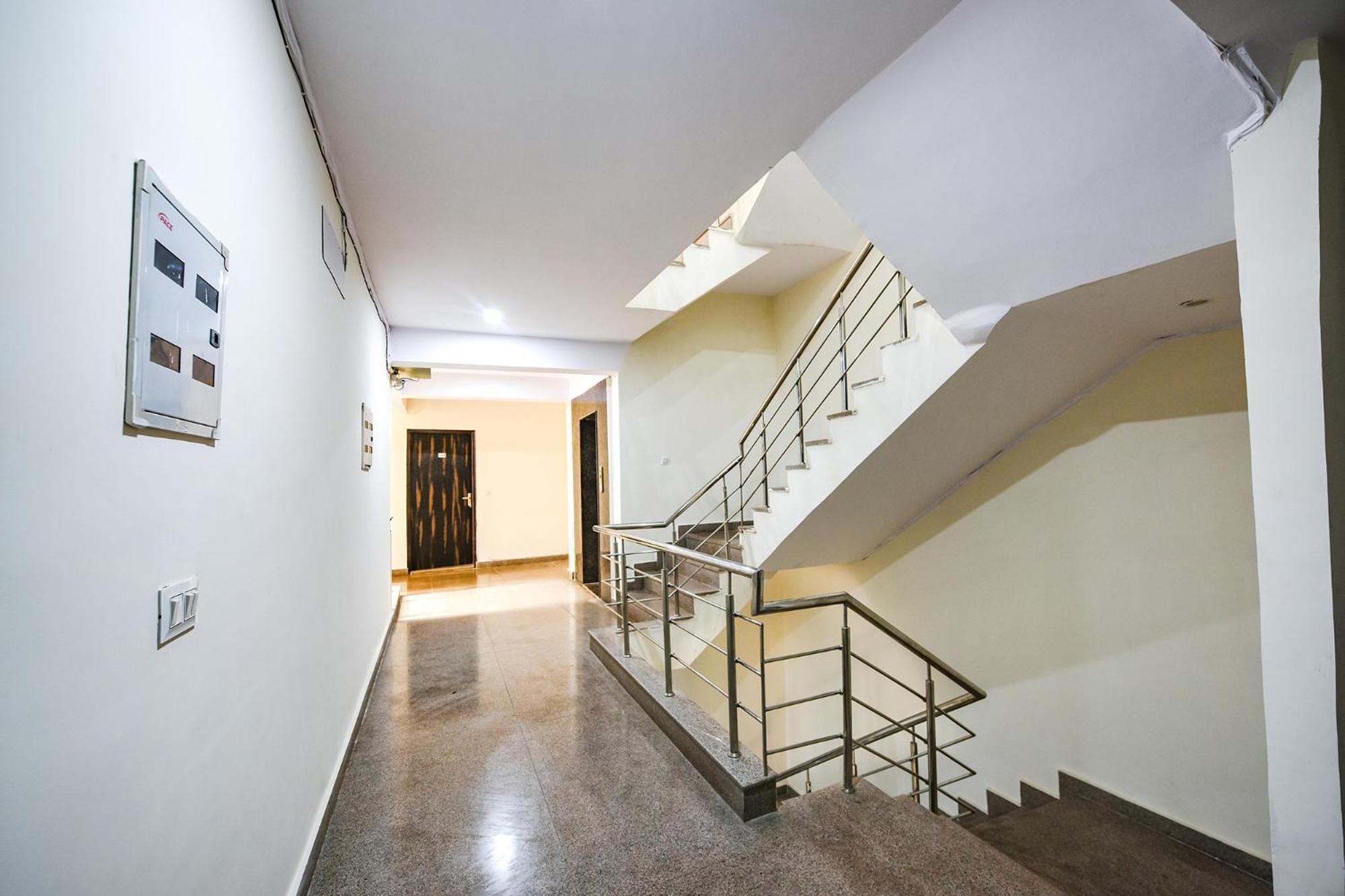 Hotel Fabhotel The Yashobhumi Near Yashobhoomi Convention Centre