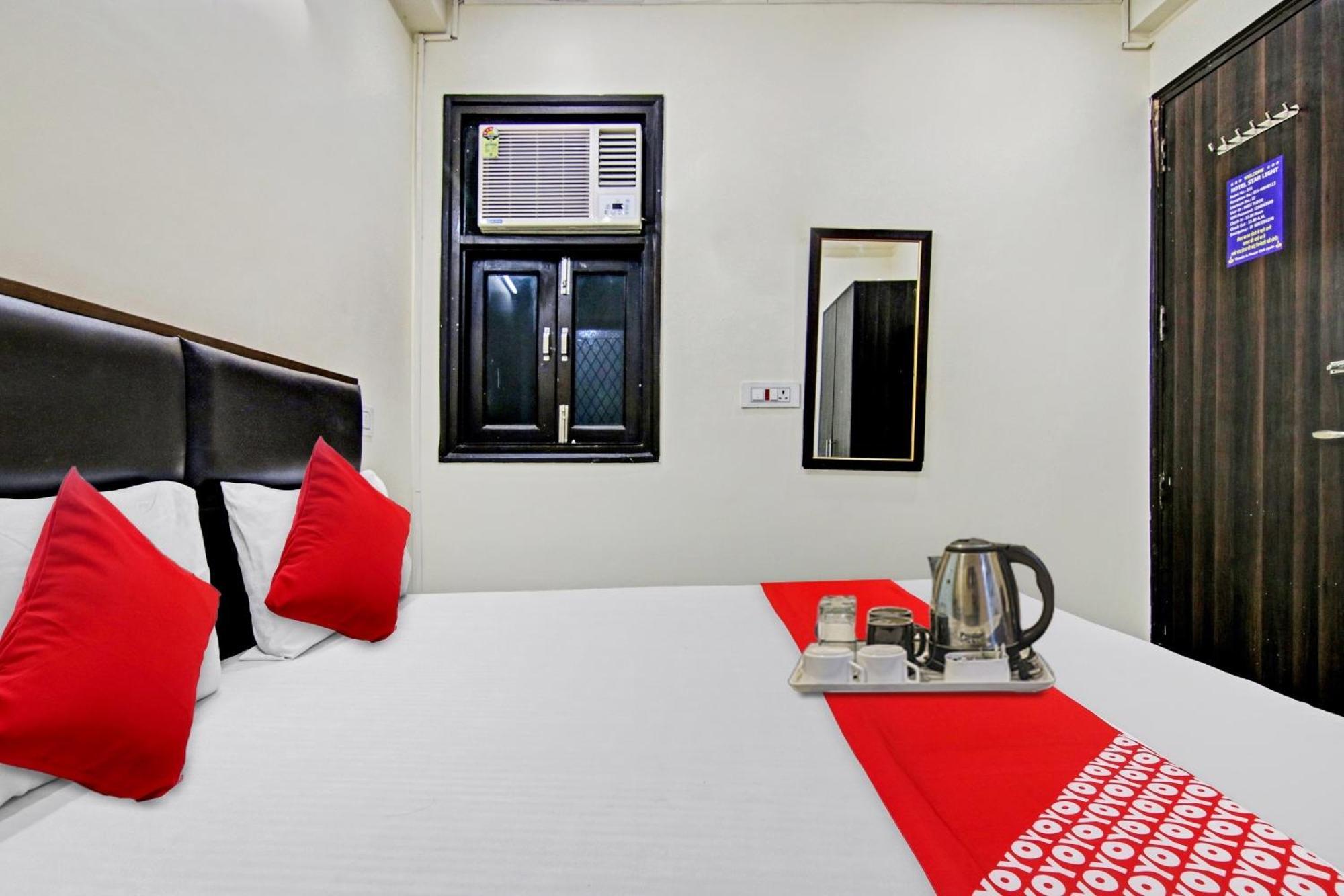 Hotel O Star Light Near Lotus Temple New Delhi