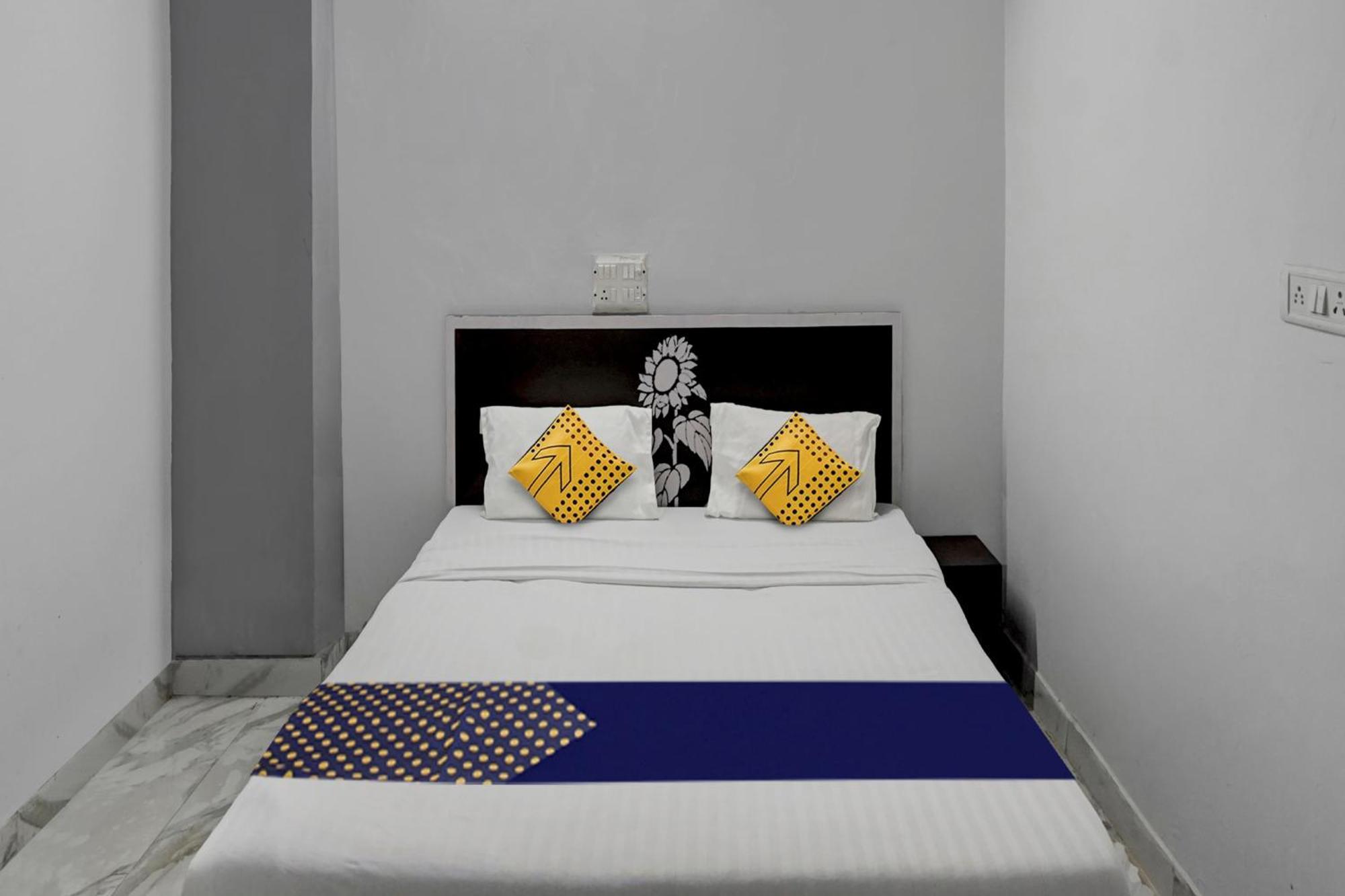 Hotel Spot On Shri Vip 2 Kalkaji Devi