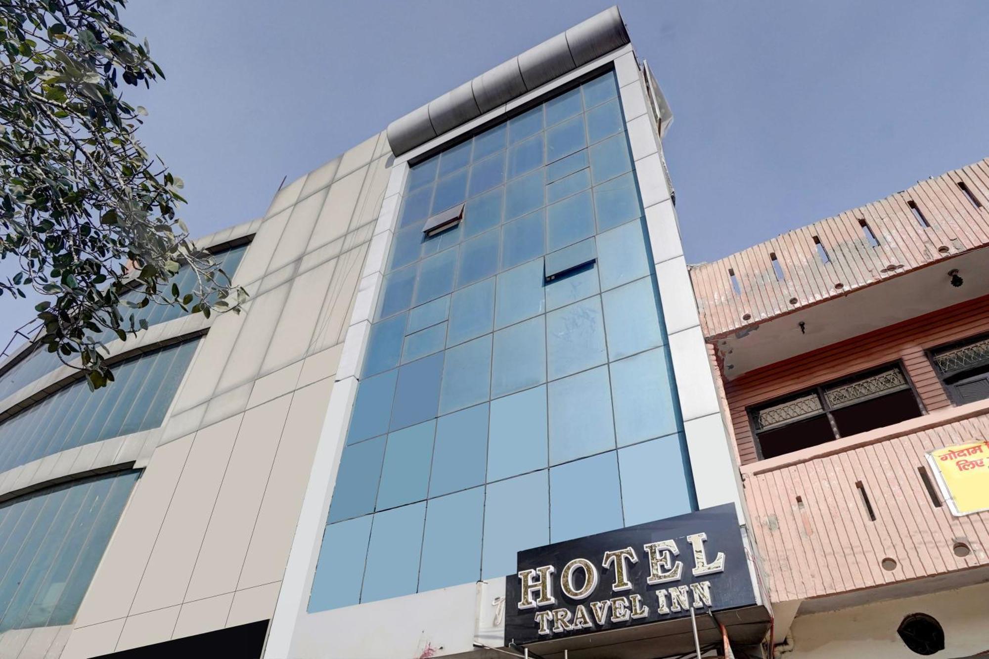 Hotel O 82304 Travel