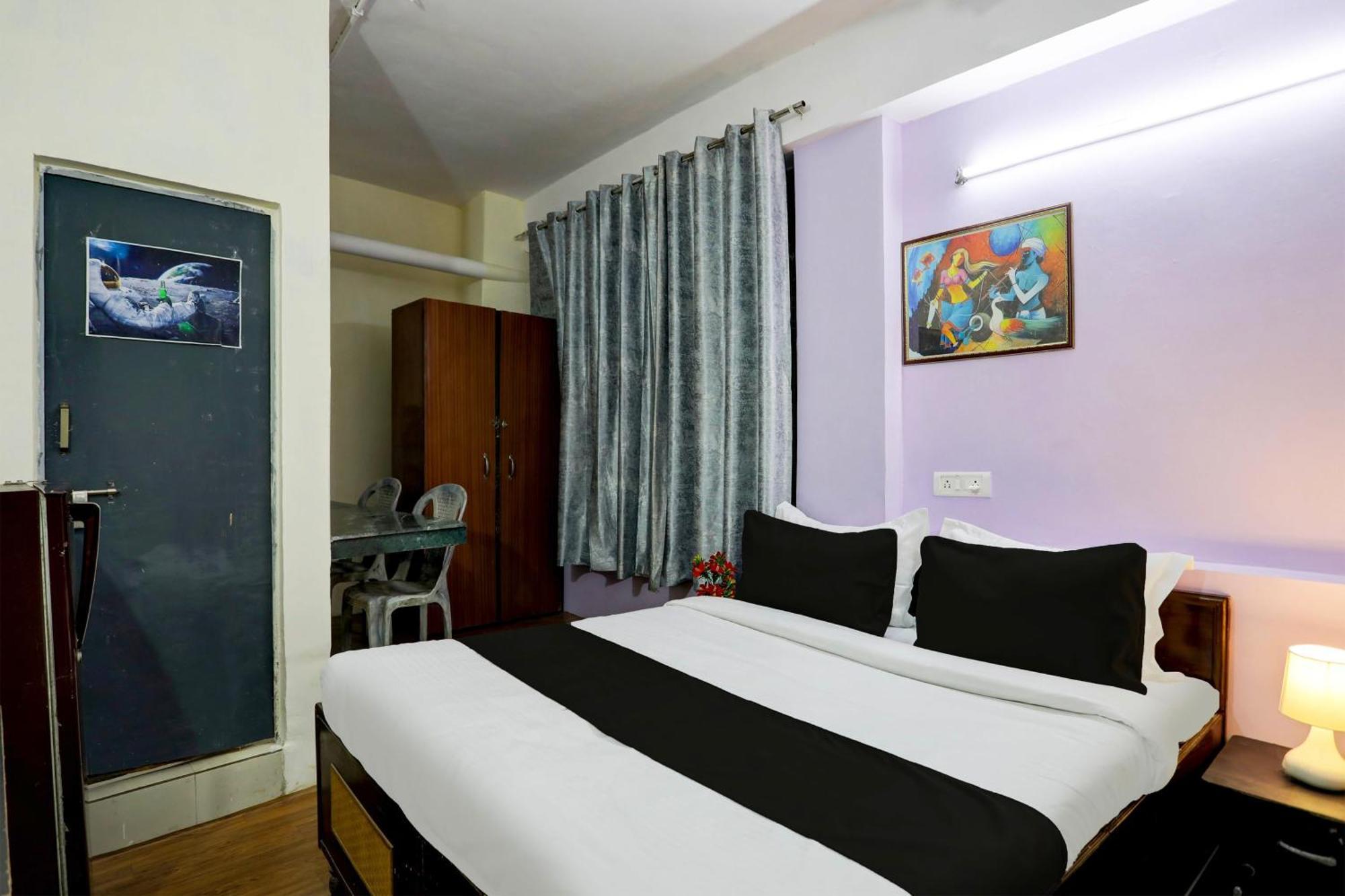 Hotel Super O Malviya Nagar 4*