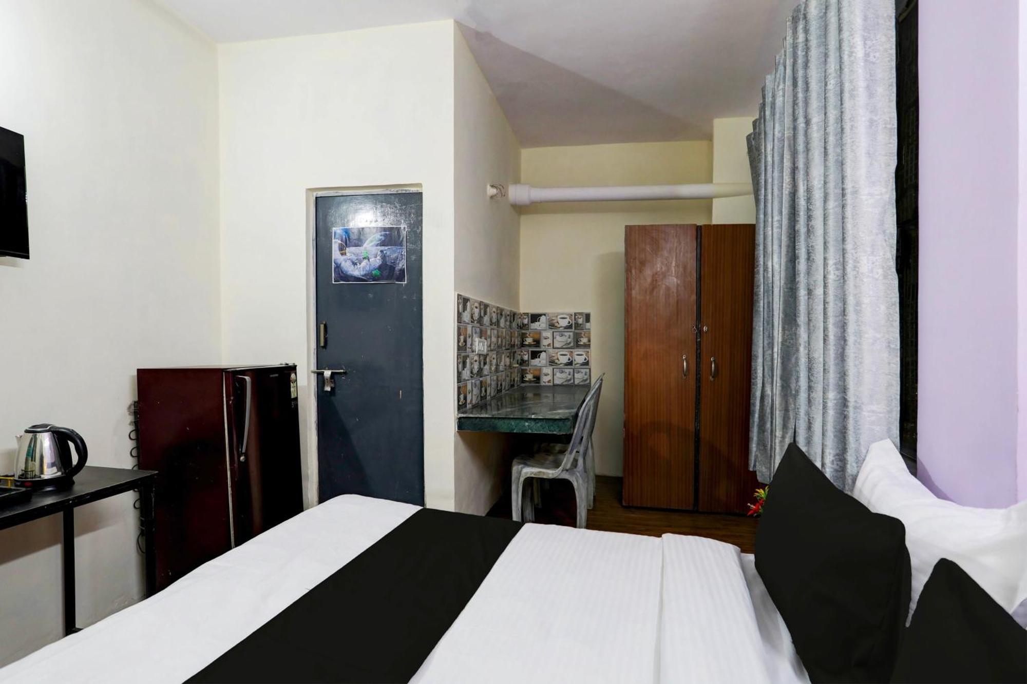 Super O Malviya Nagar 4*