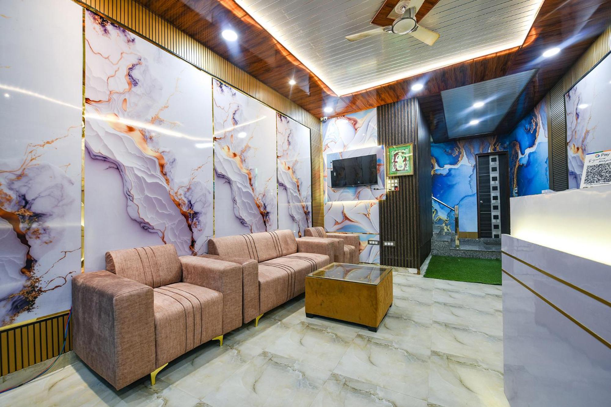 Fabhotel Grand Near Igi Airport Hotel