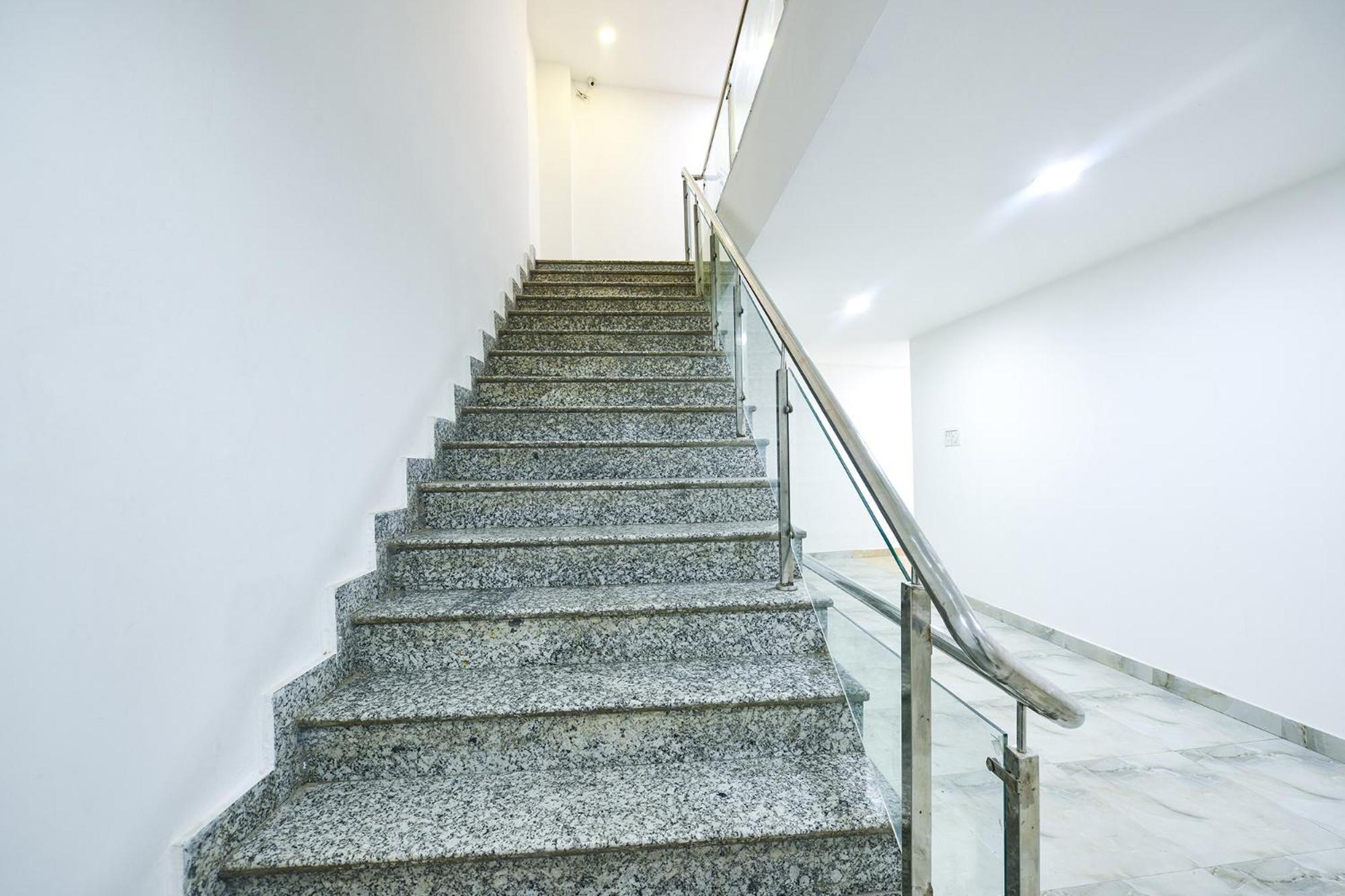Fabhotel Grand Near Igi Airport 3* New Delhi