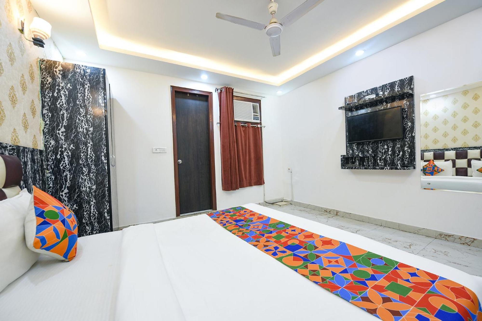 Fabhotel Grand Near Igi Airport