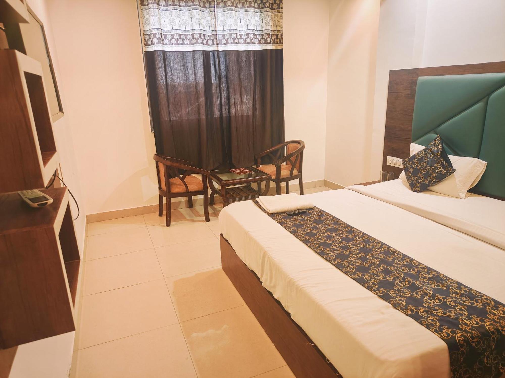 Tark International A Family Near Igi Airport Delhi Hotel