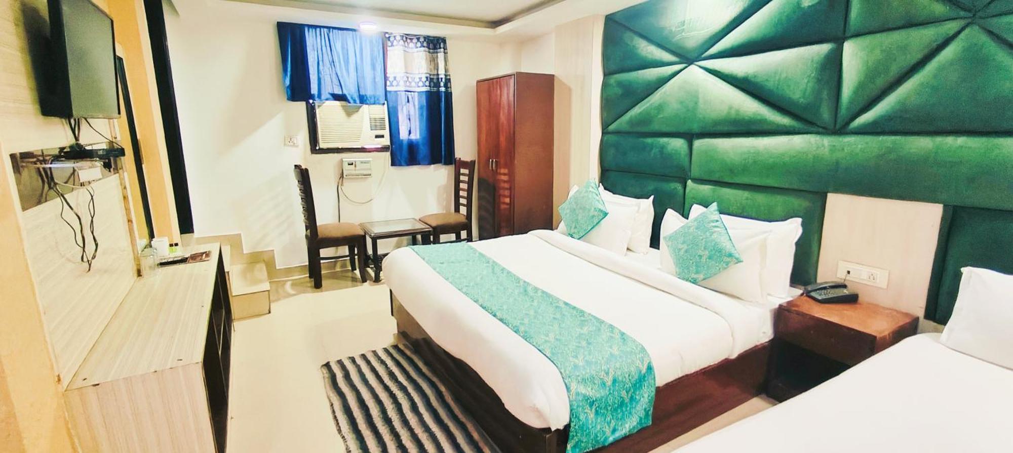 Ambs Plaza A Family Near Igi Airport Delhi Guest house