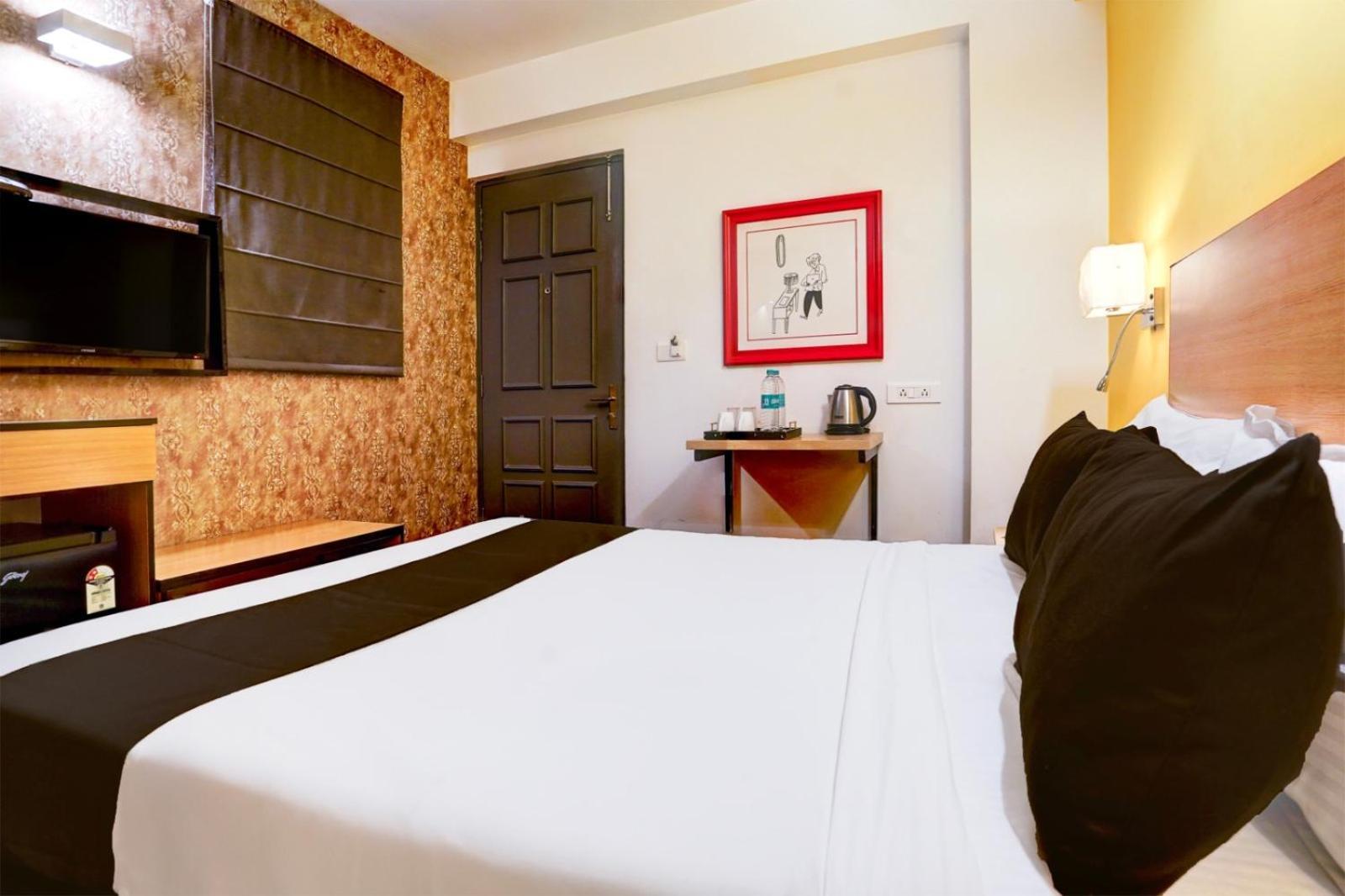 Hotel Aerotech Hotel New Delhi
