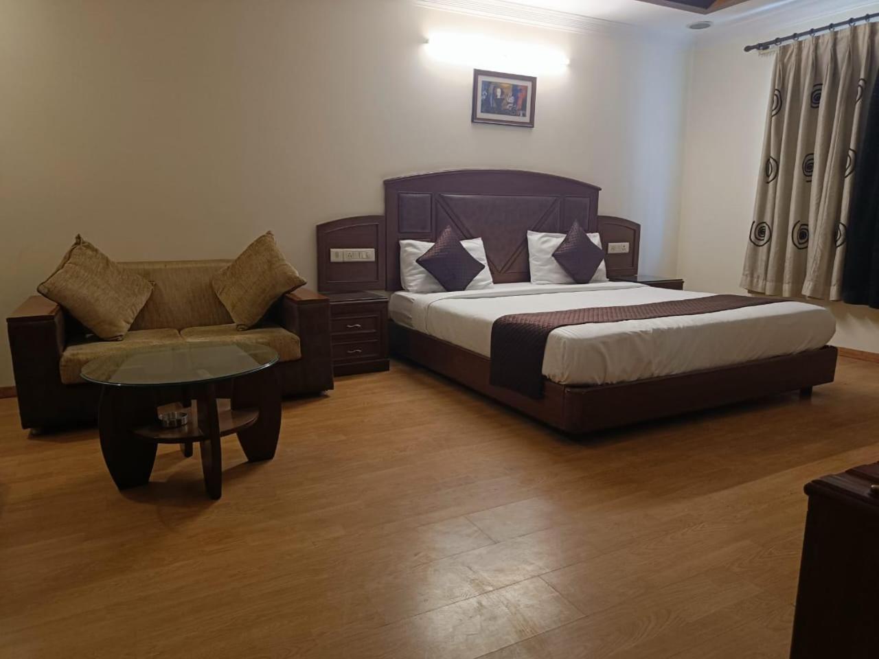 Hotel Residency