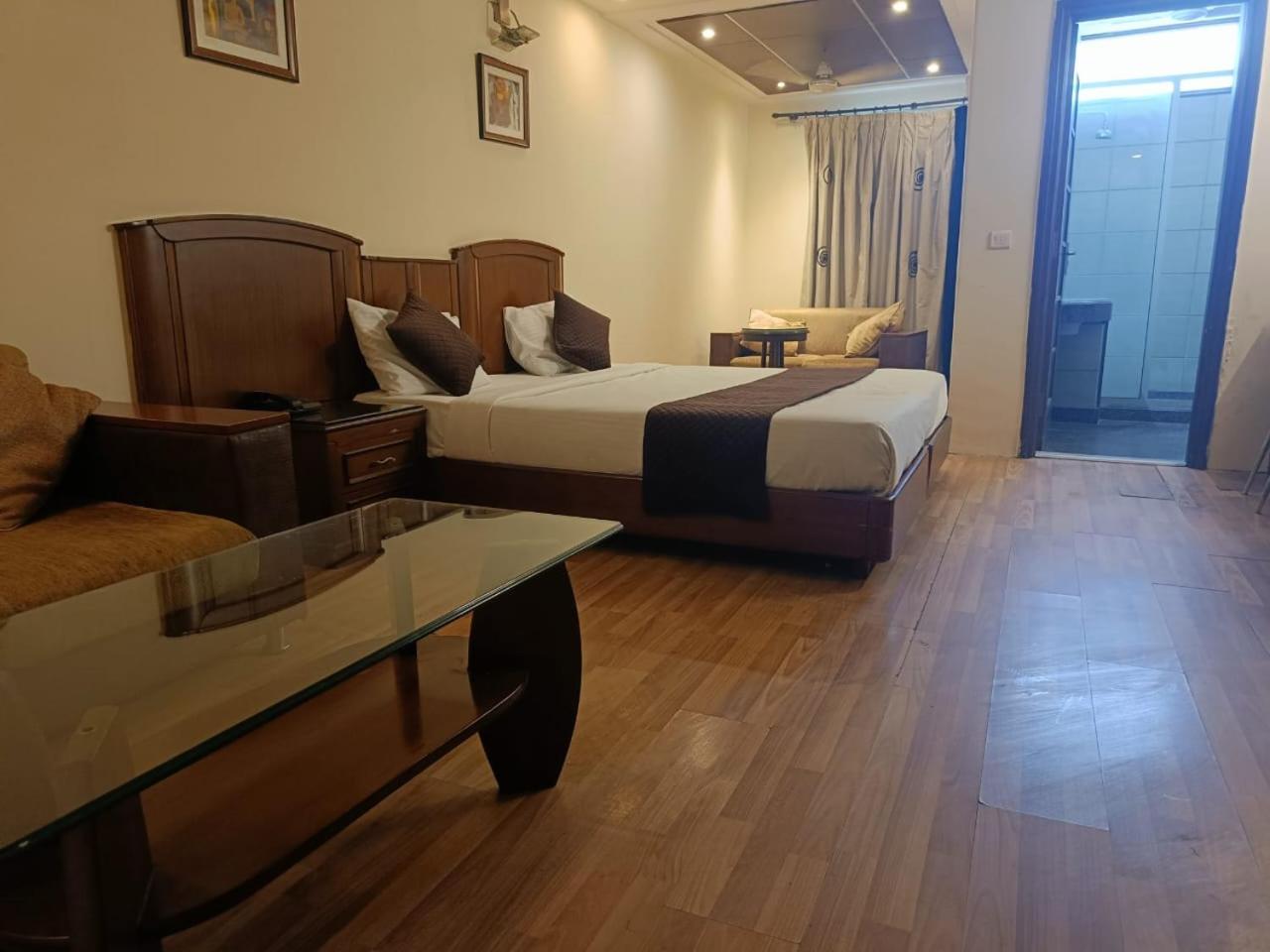 Hotel Residency