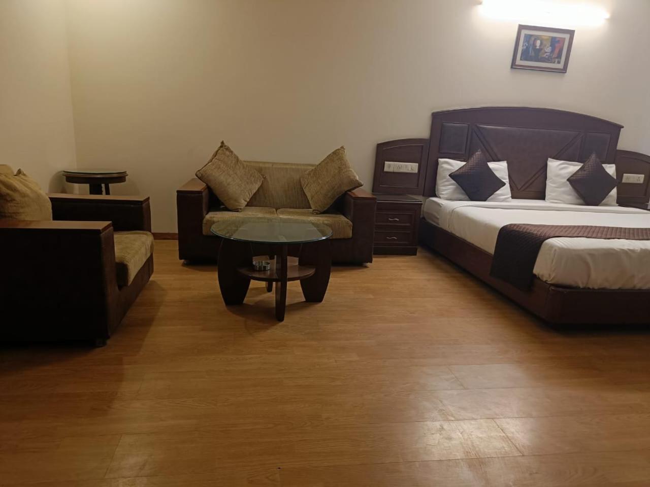 Residency Hotel