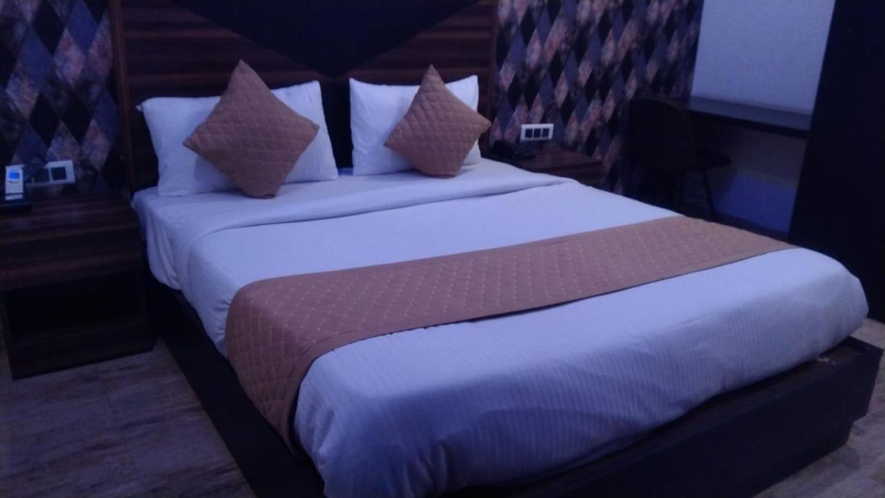 Plaza International Near Delhi Airport