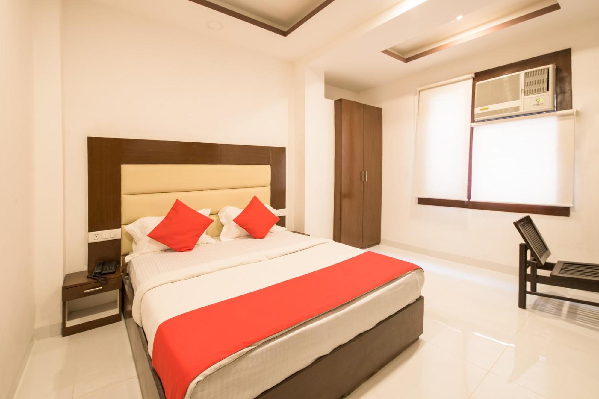 Hotel O Melfort 4*