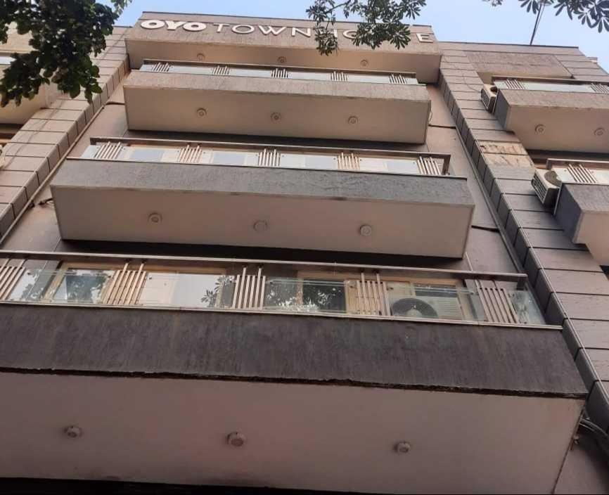Townhouse Vr Residency New Delhi