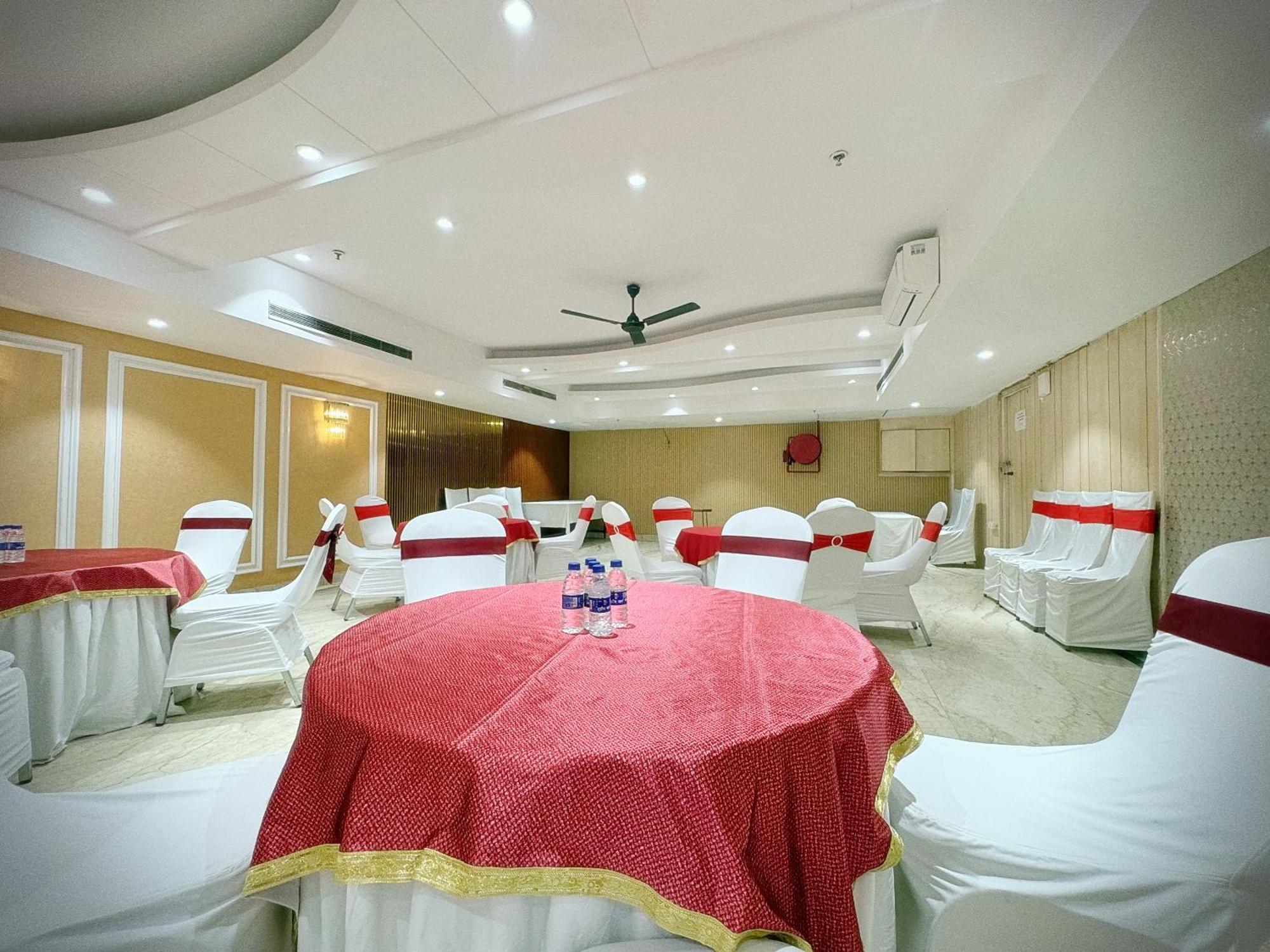 The Orion Express - East Of Kailash 3* Nova Deli